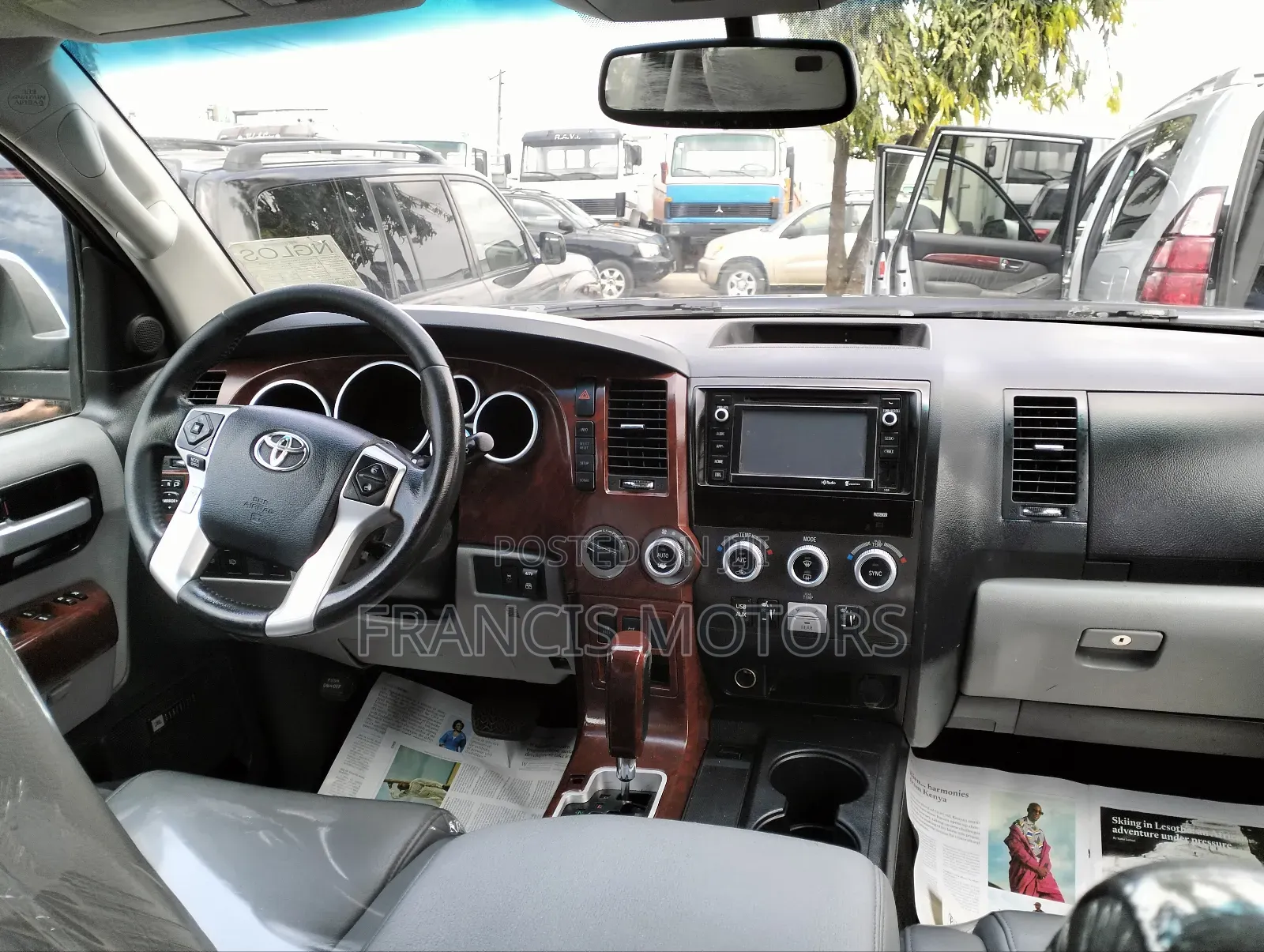 Toyota Sequoia 2015 Black