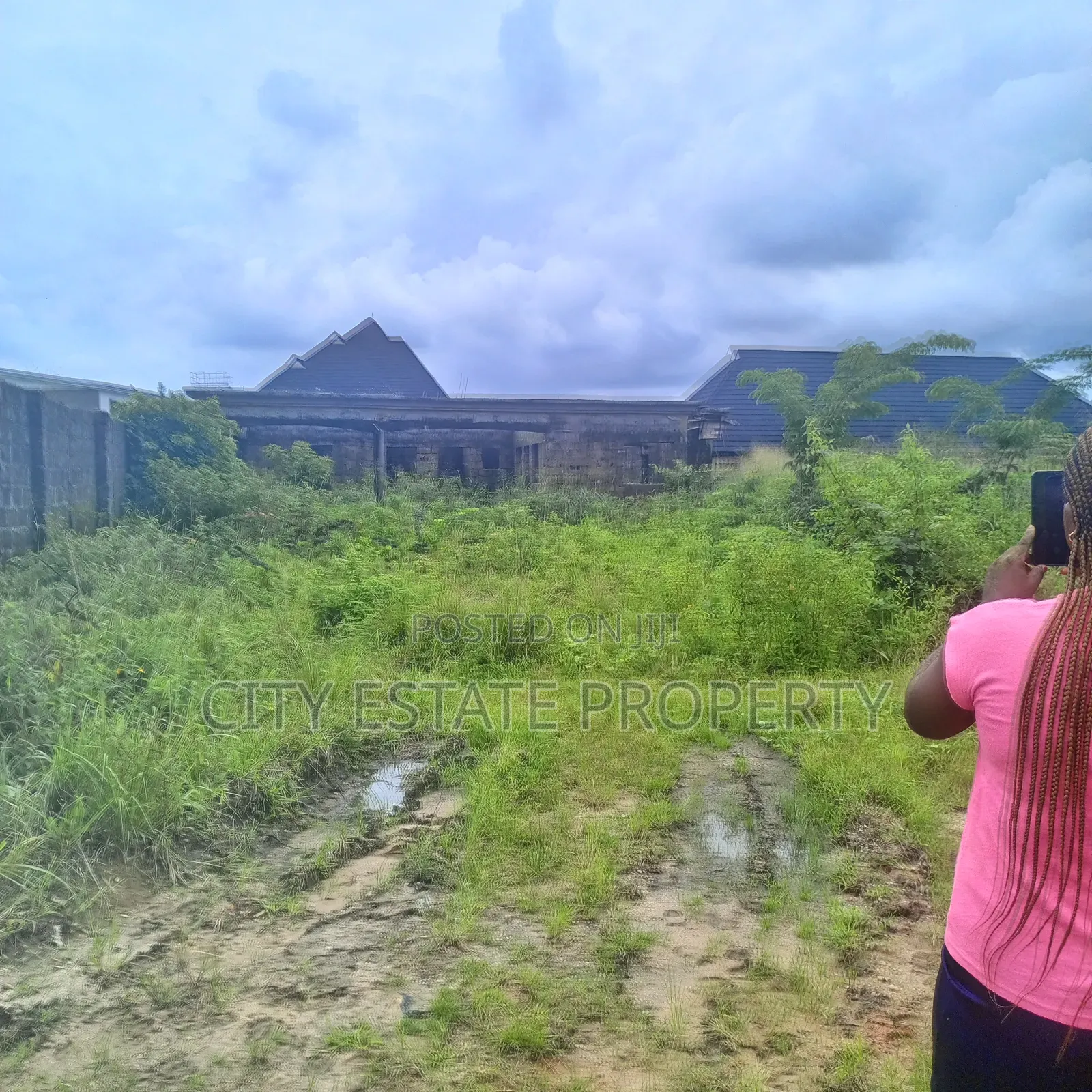 One Plot of Land for Sale at Elikpokpodu