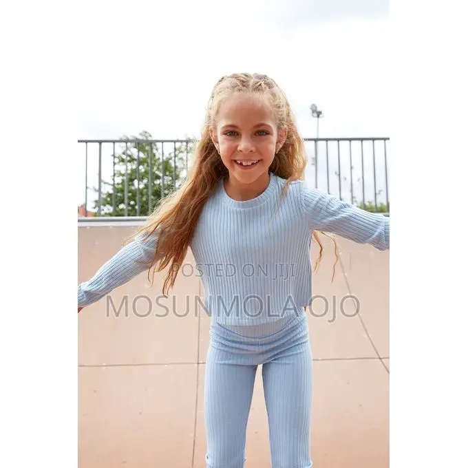 Girl Fashion Cropped Top