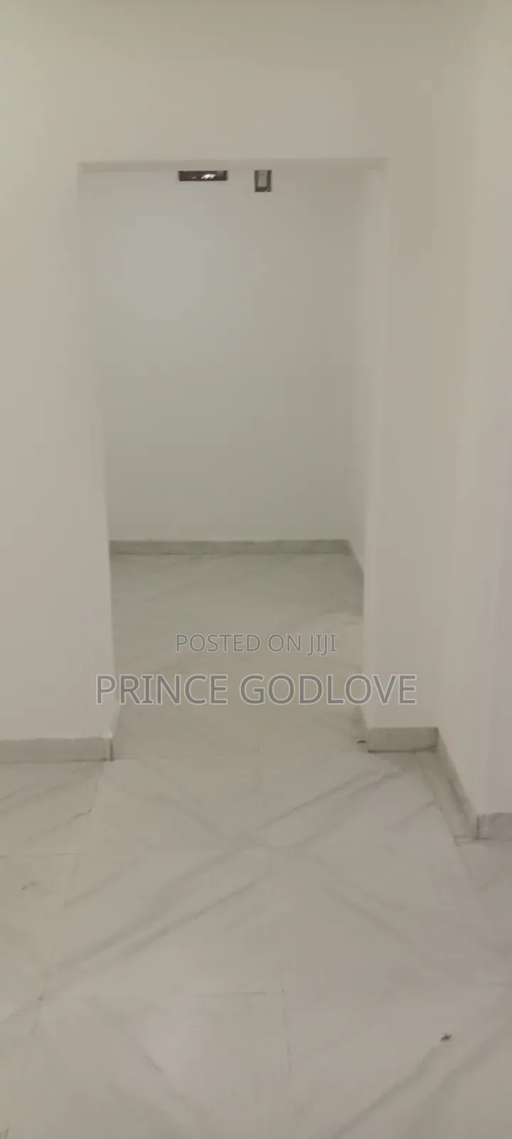 2bdrm Block of Flats in Trans Engineering, Dawaki for rent