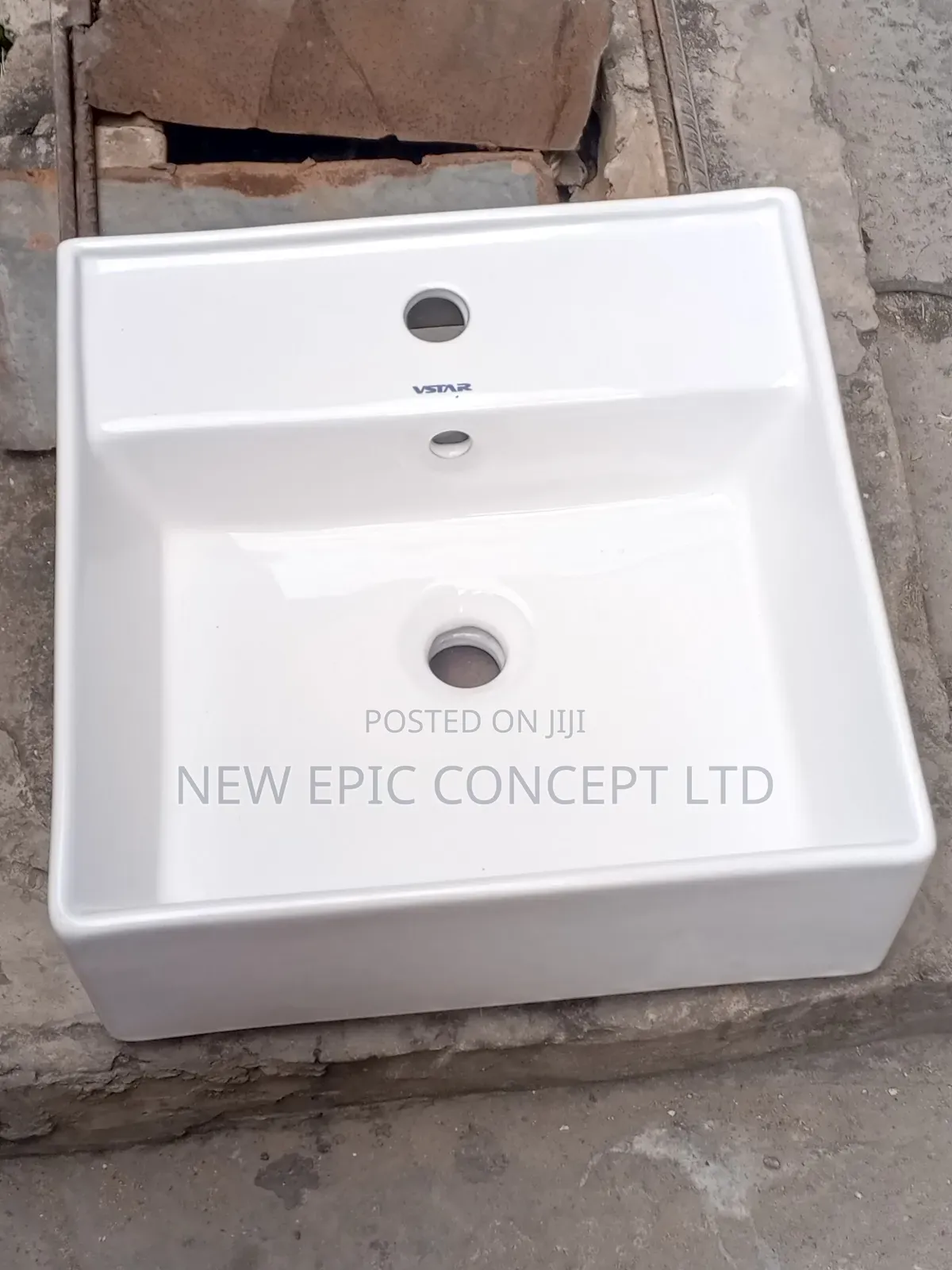 Tape Hole Counter Top Wash Hand Basin