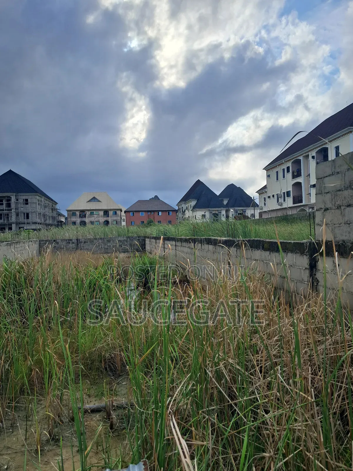 Half Plot Fenc for Sale Satellite Town Inside Nasco Estate