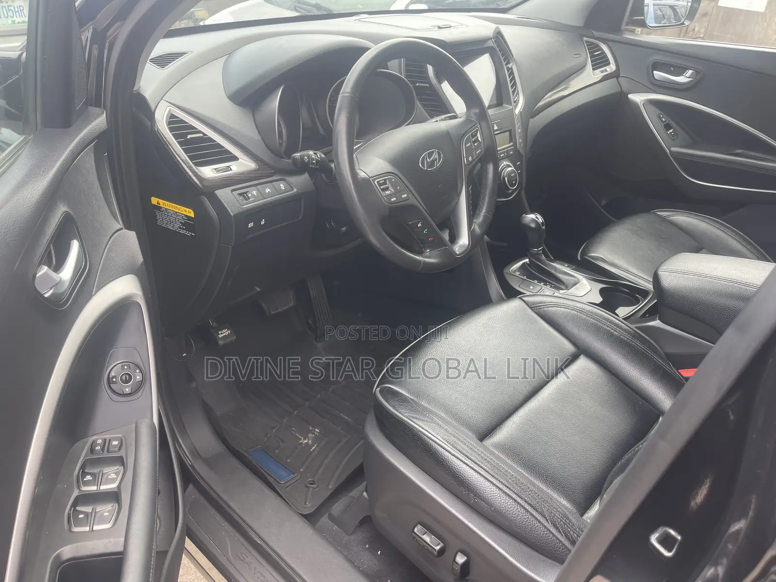Hyundai Santa Fe 2015 Black