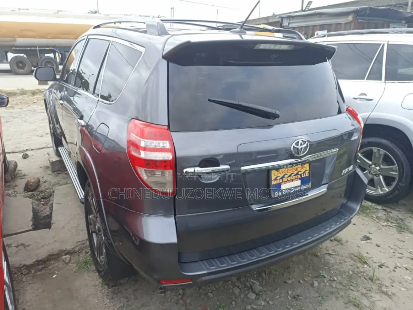 Toyota RAV4 Limited 2011 Gray