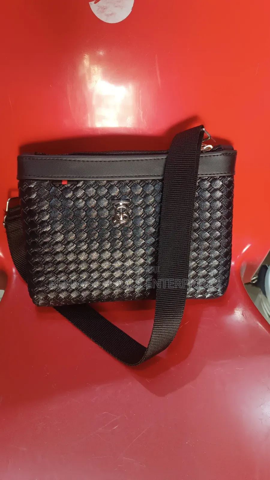 Lankaidin Black Leather Side and Shoulder Bag
