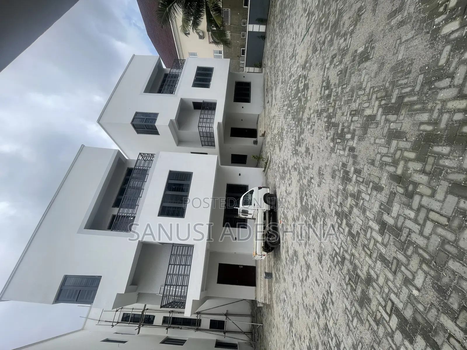 5bdrm Duplex in Life Camp Abuja for sale