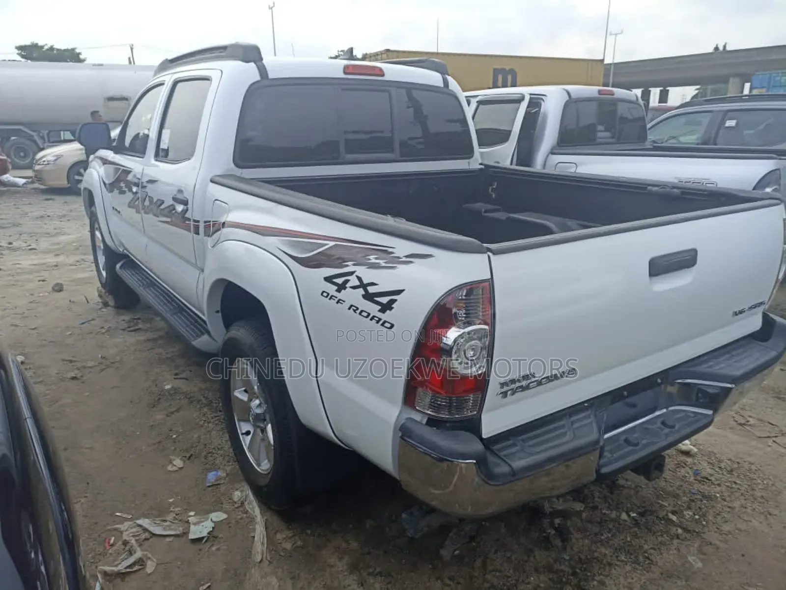 Toyota Tacoma 2014 White