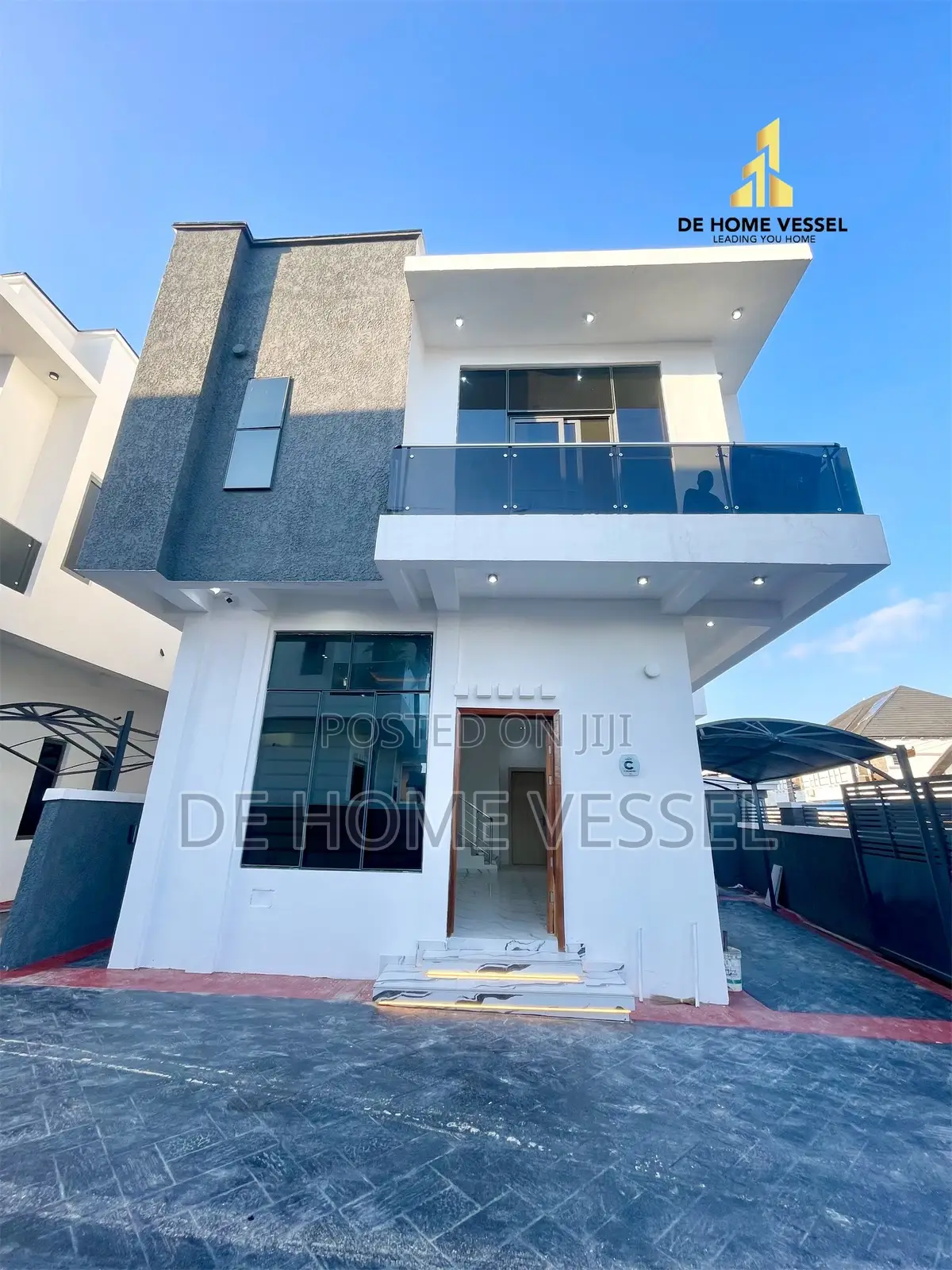 4bdrm Duplex in Lekki for sale