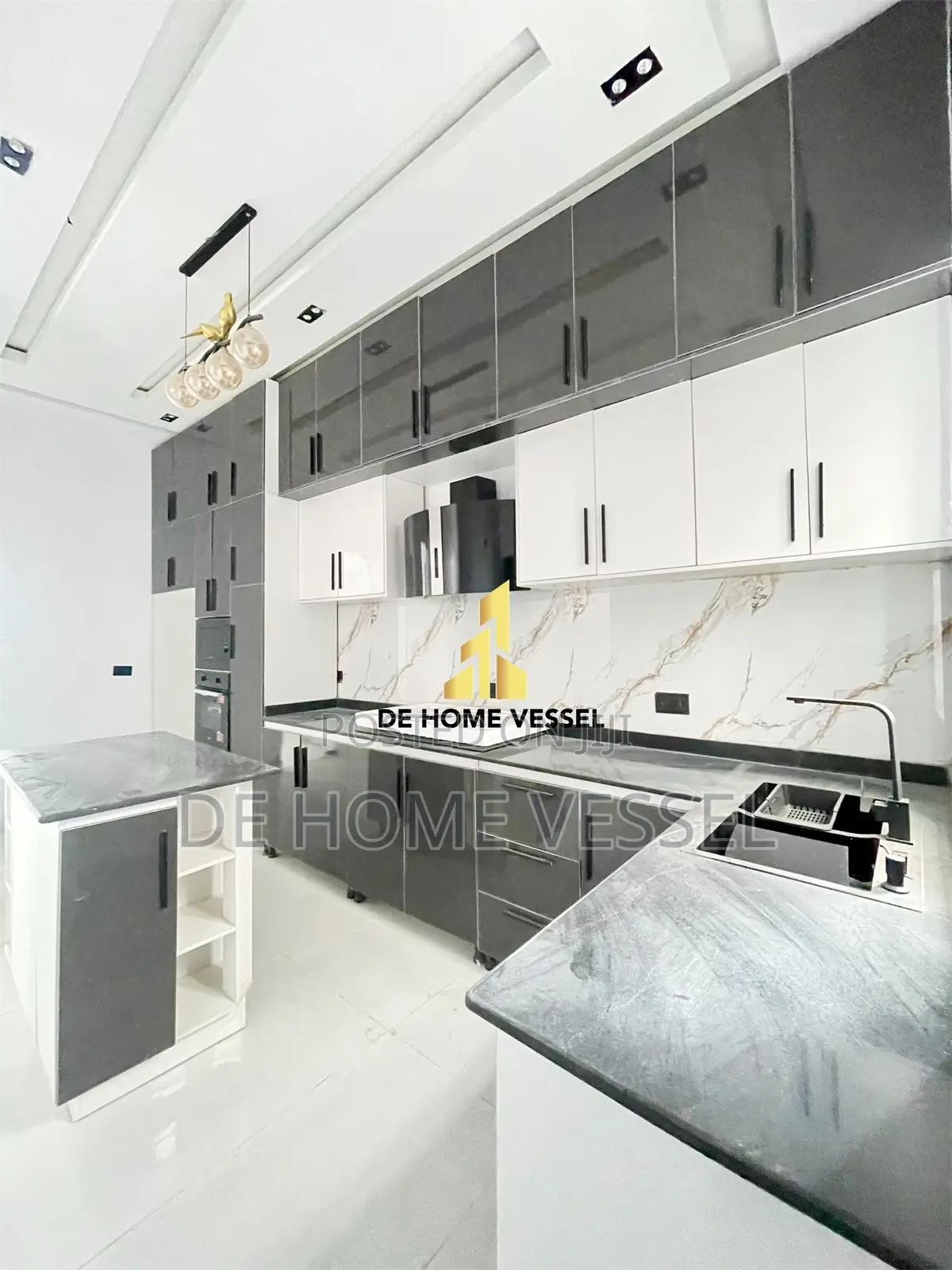 5bdrm Duplex in Ajah for sale
