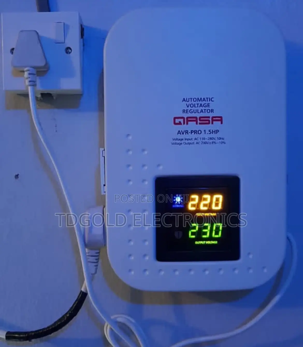 Qasa 2000w Wall Mount Stablizer