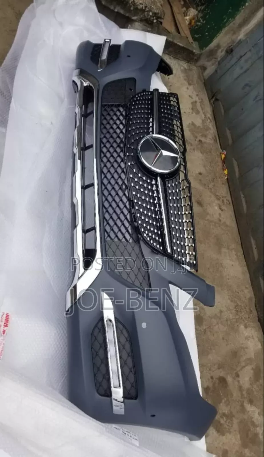 GLK350 2013 Complete Front Bumper With Grill