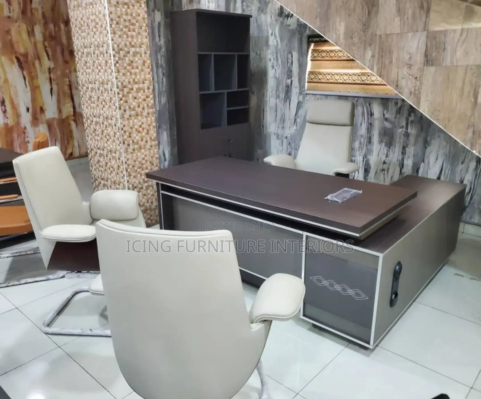 Premium Designed Executive Office Table. 1.8 Meters
