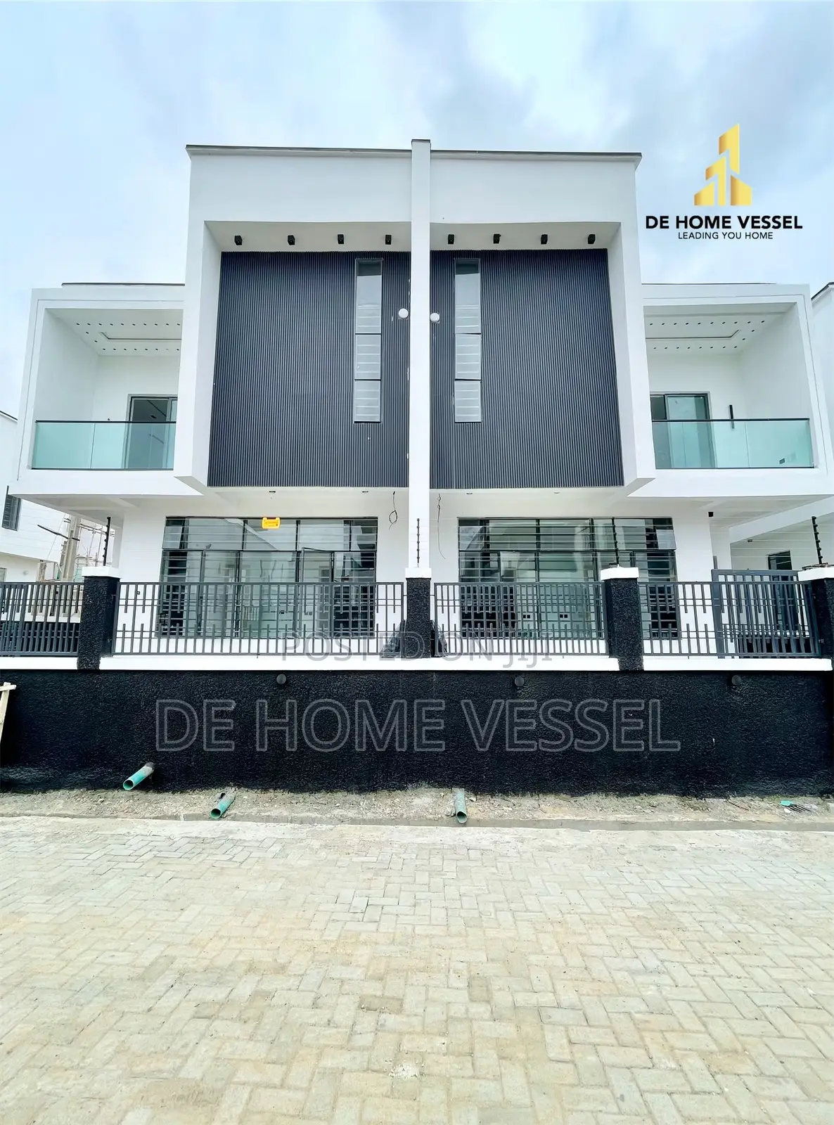 4bdrm Duplex in Ajah for sale
