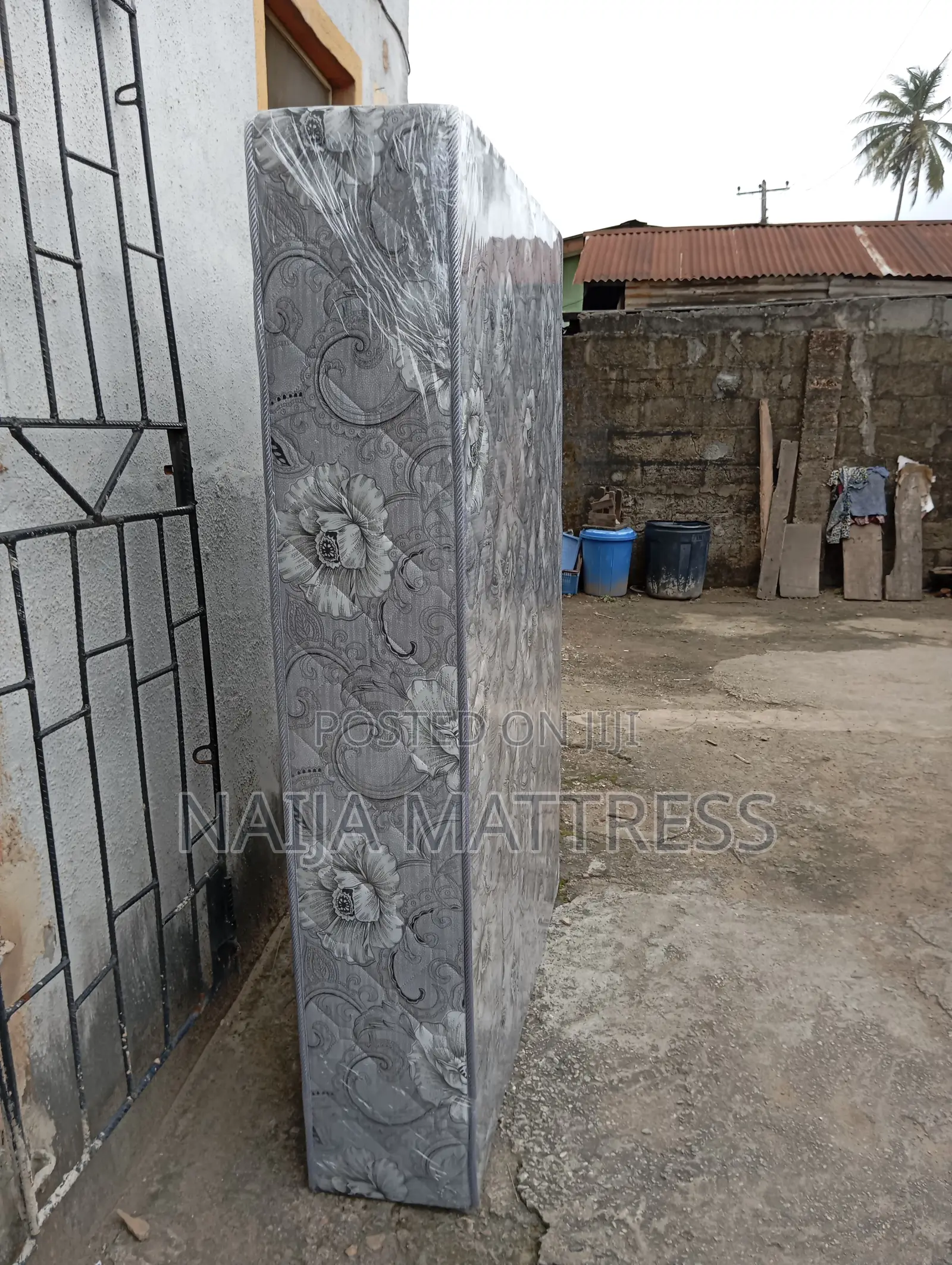 Mattress 4.5 by 6 by 12 in Agege
