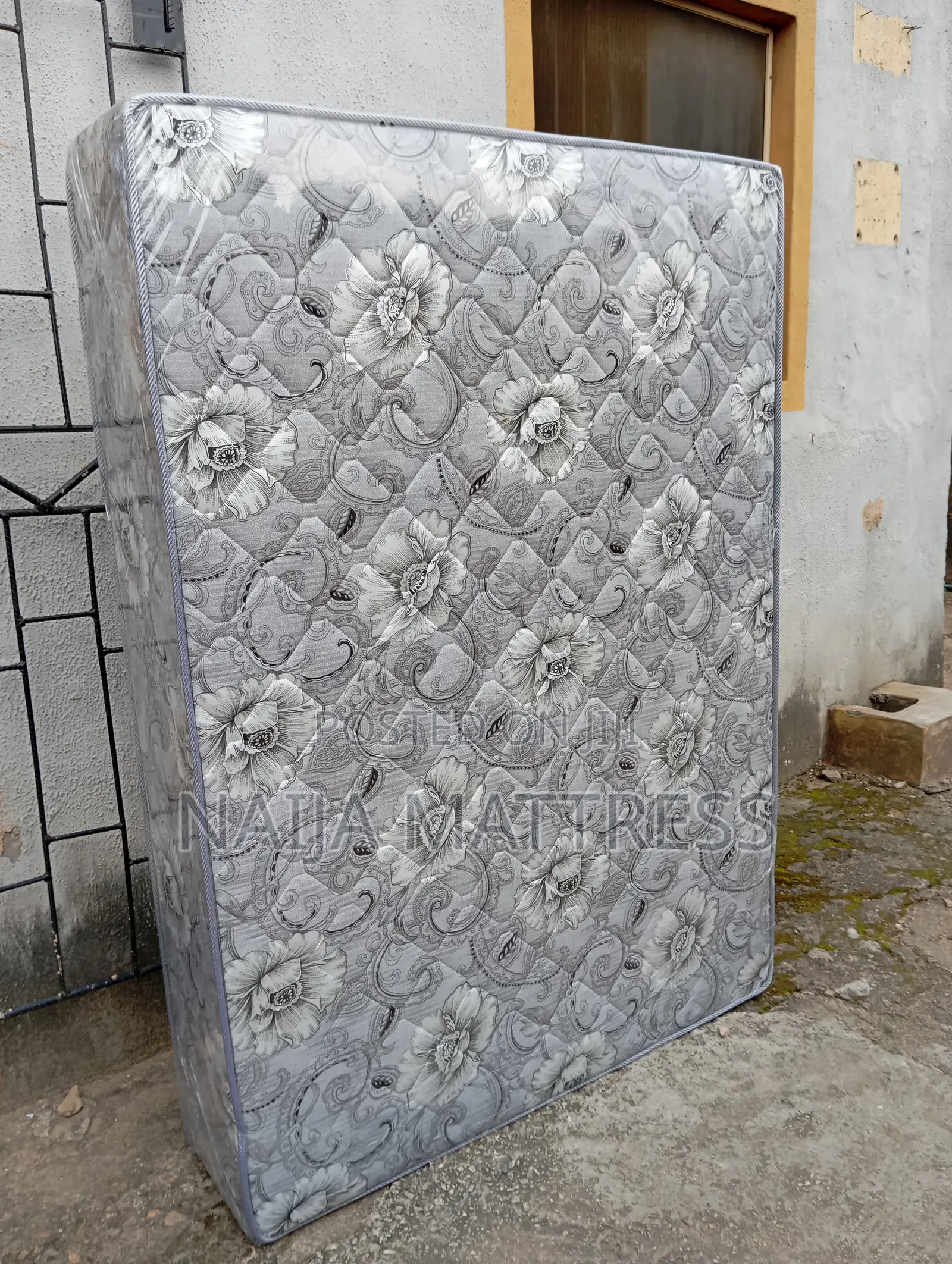 Mattress 4.5 by 6 by 12 in Agege