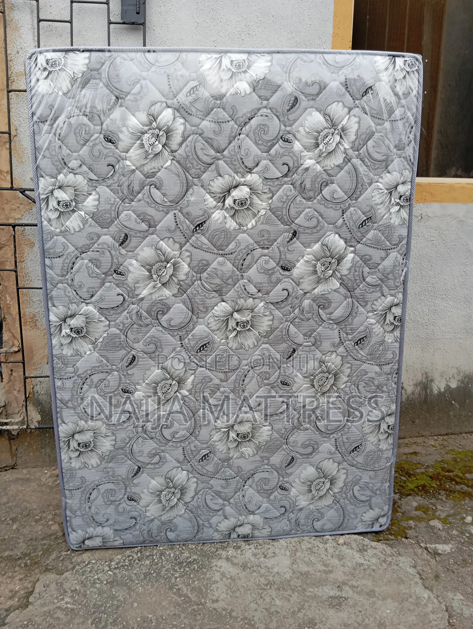 Mattress 4.5 by 6 by 12 in Agege
