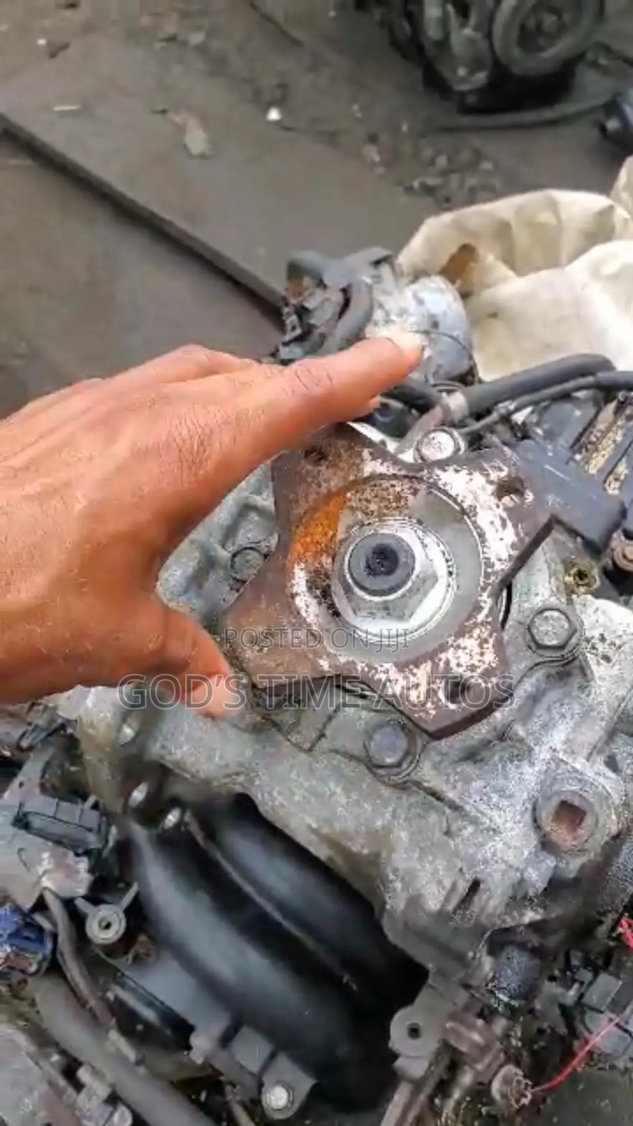 Nissan Partfinder 2013/14 Model Auxiliary