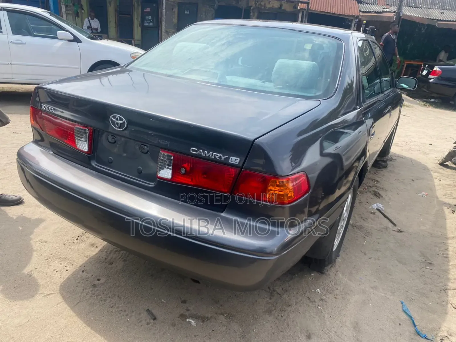 Toyota Camry LE 4dr Sedan (2.2L 4cyl 4A) 2001 Gray