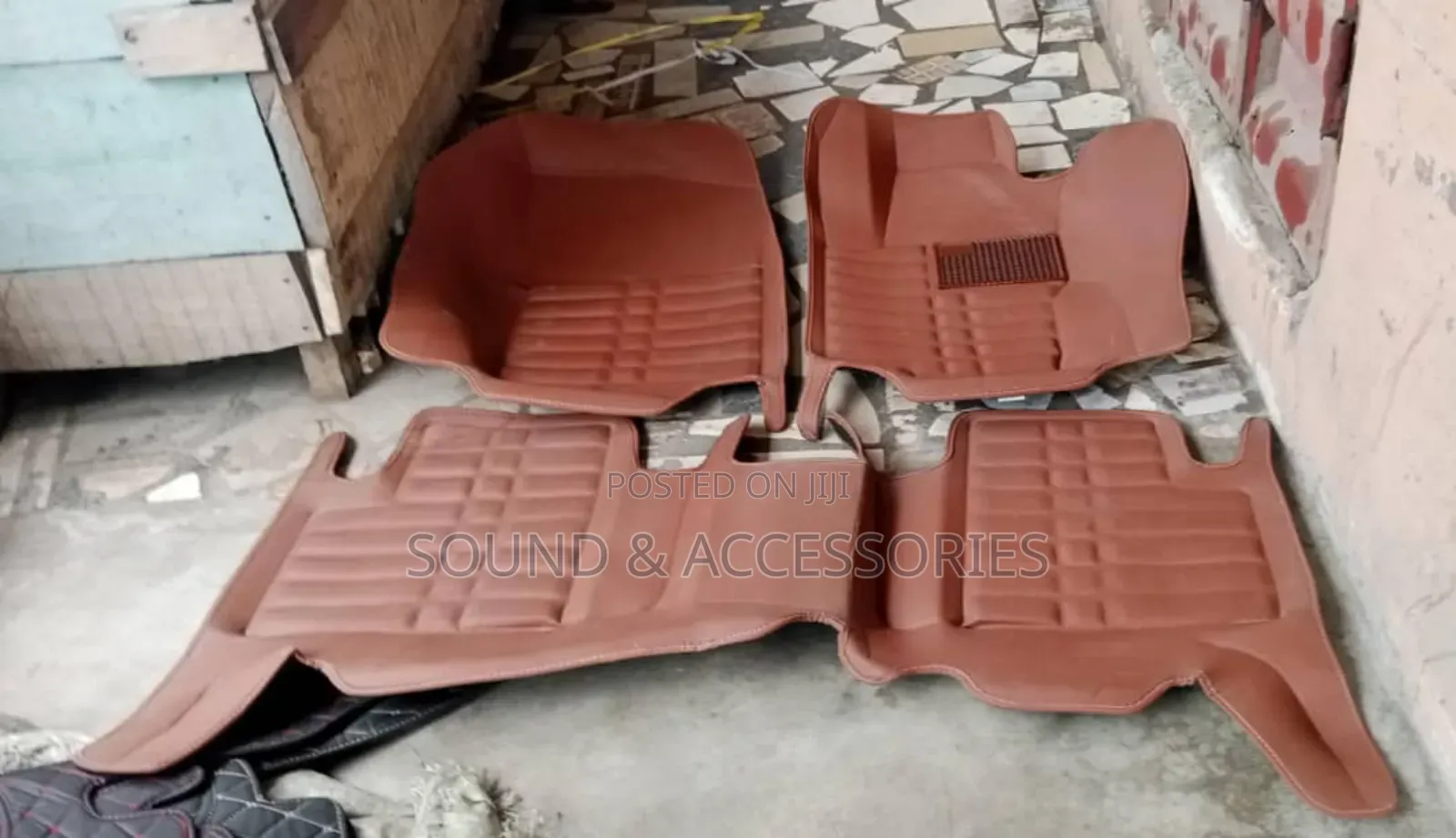 Mercedes Benz Ml350 Jeep Brown 3d Customised Floor Mat