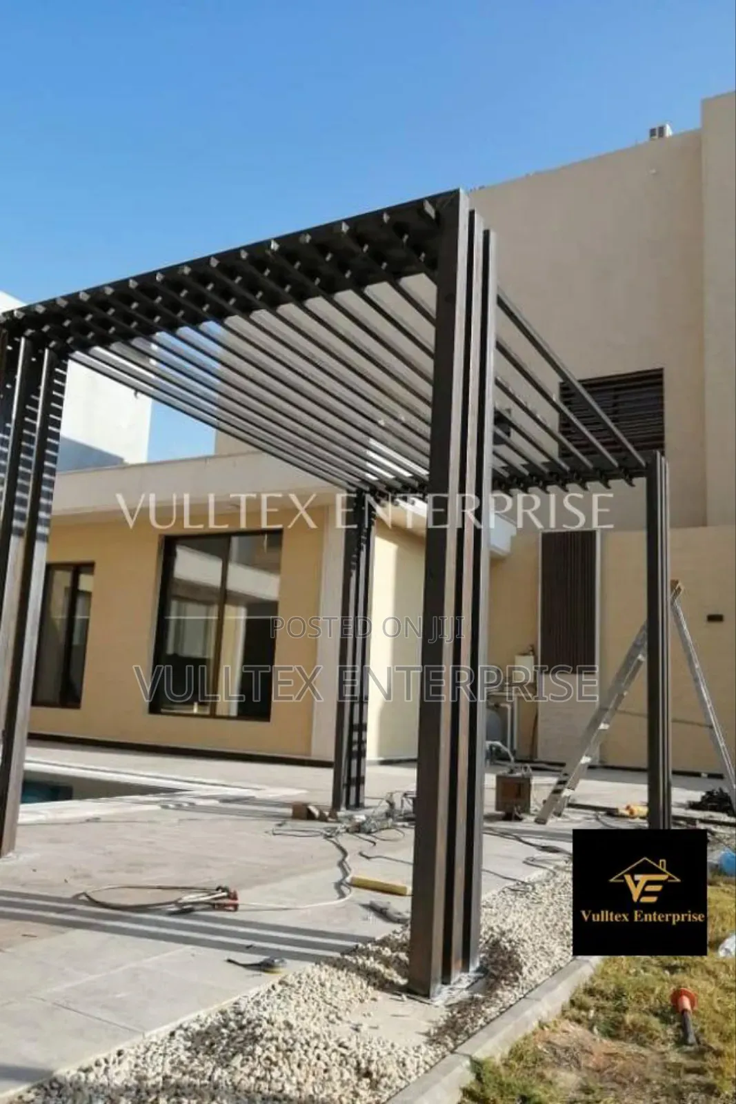 Carport/Pergola.