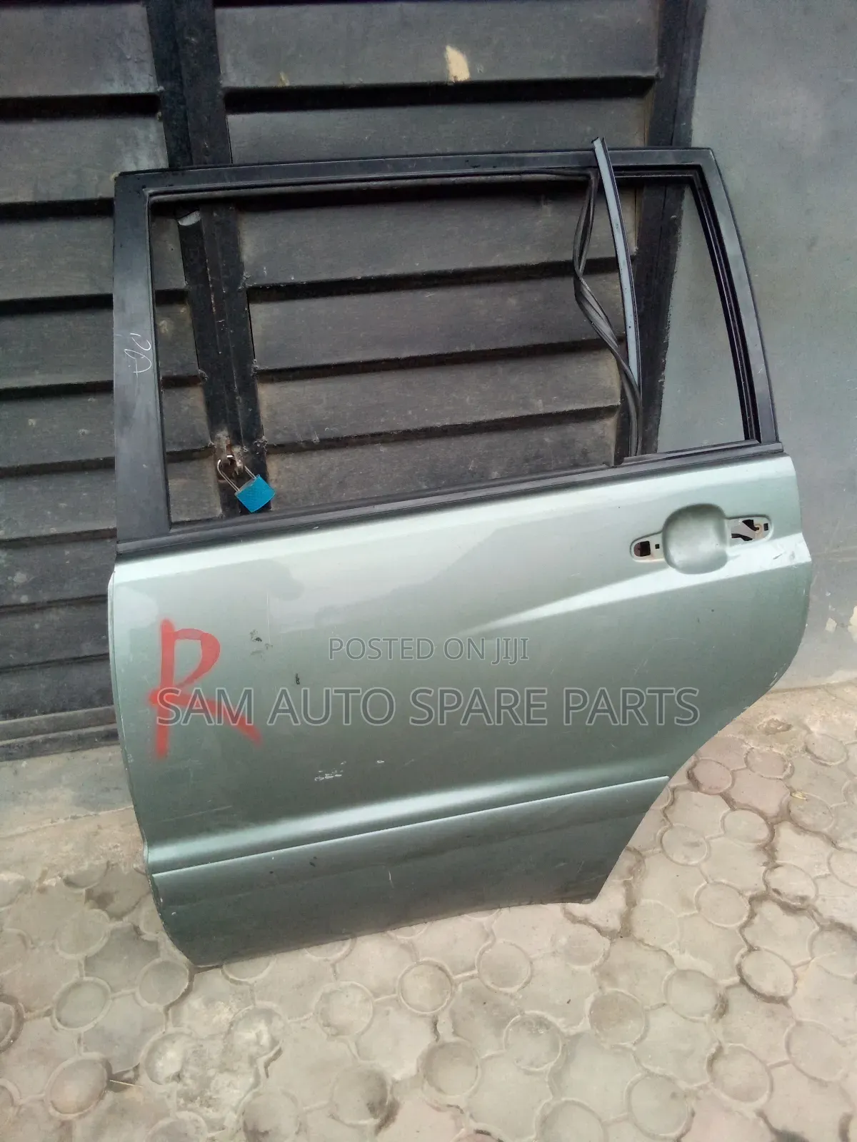 Toyota Highlander 06 Empty Door Back Left Side