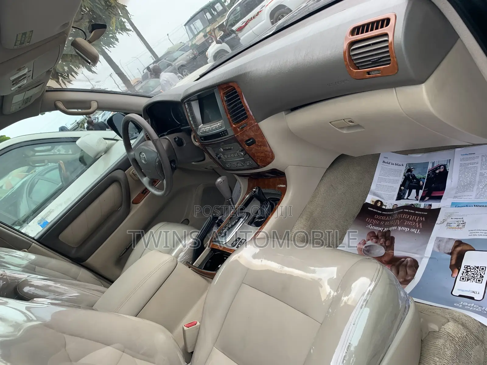 Toyota Land Cruiser 4x4 2007 Black