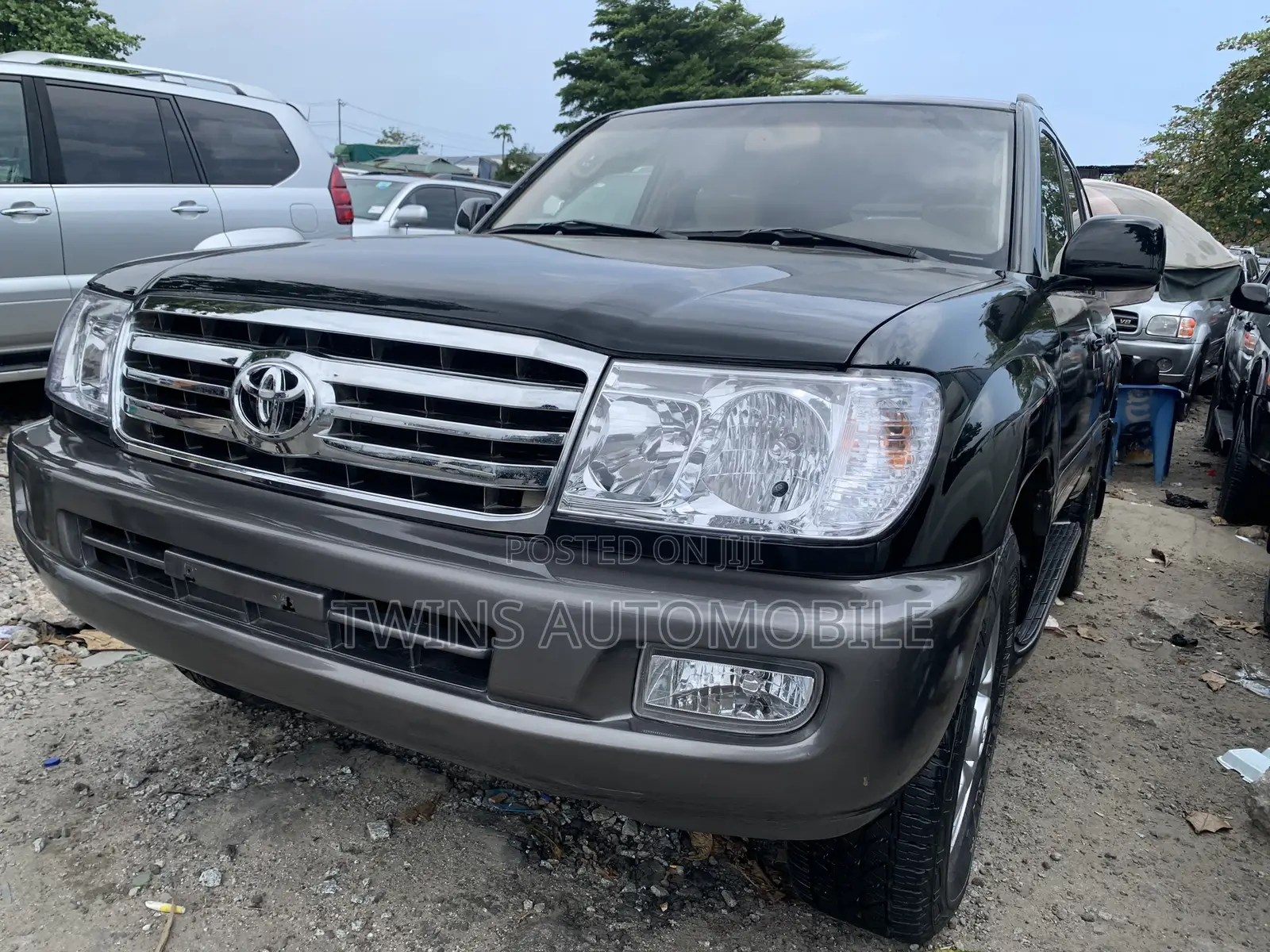 Toyota Land Cruiser 4x4 2007 Black