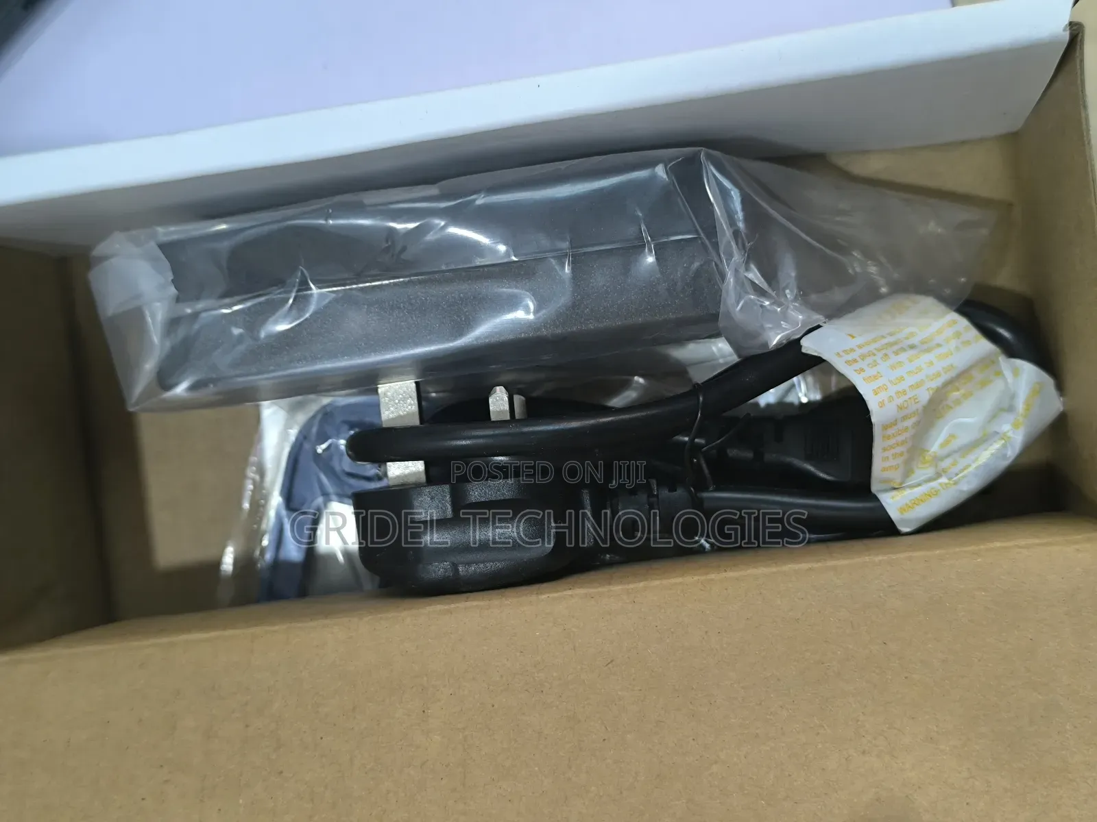 Cambium Cnpilot E410 RW AP W/ Poe Adapter