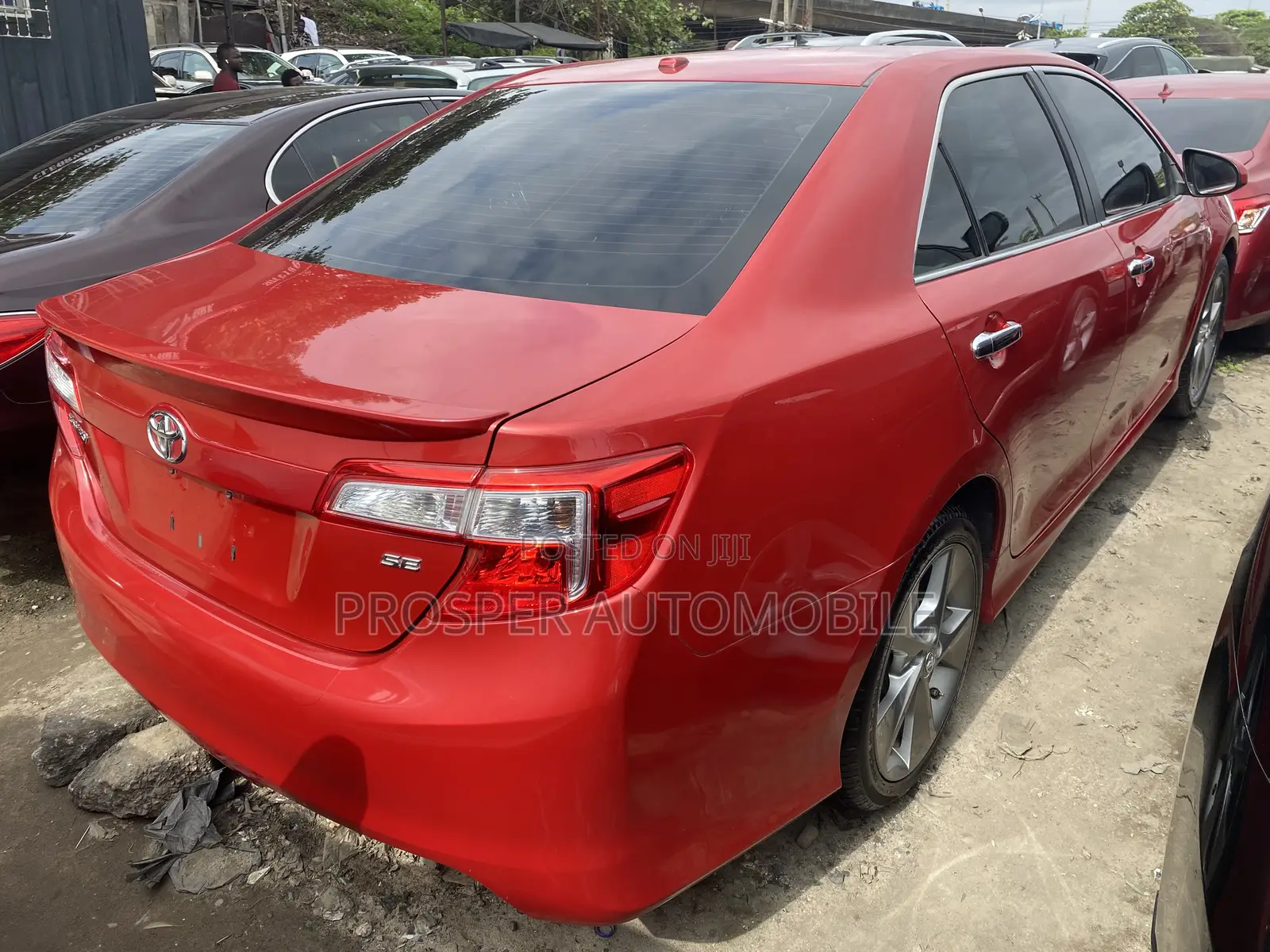 Toyota Camry 2012 Red
