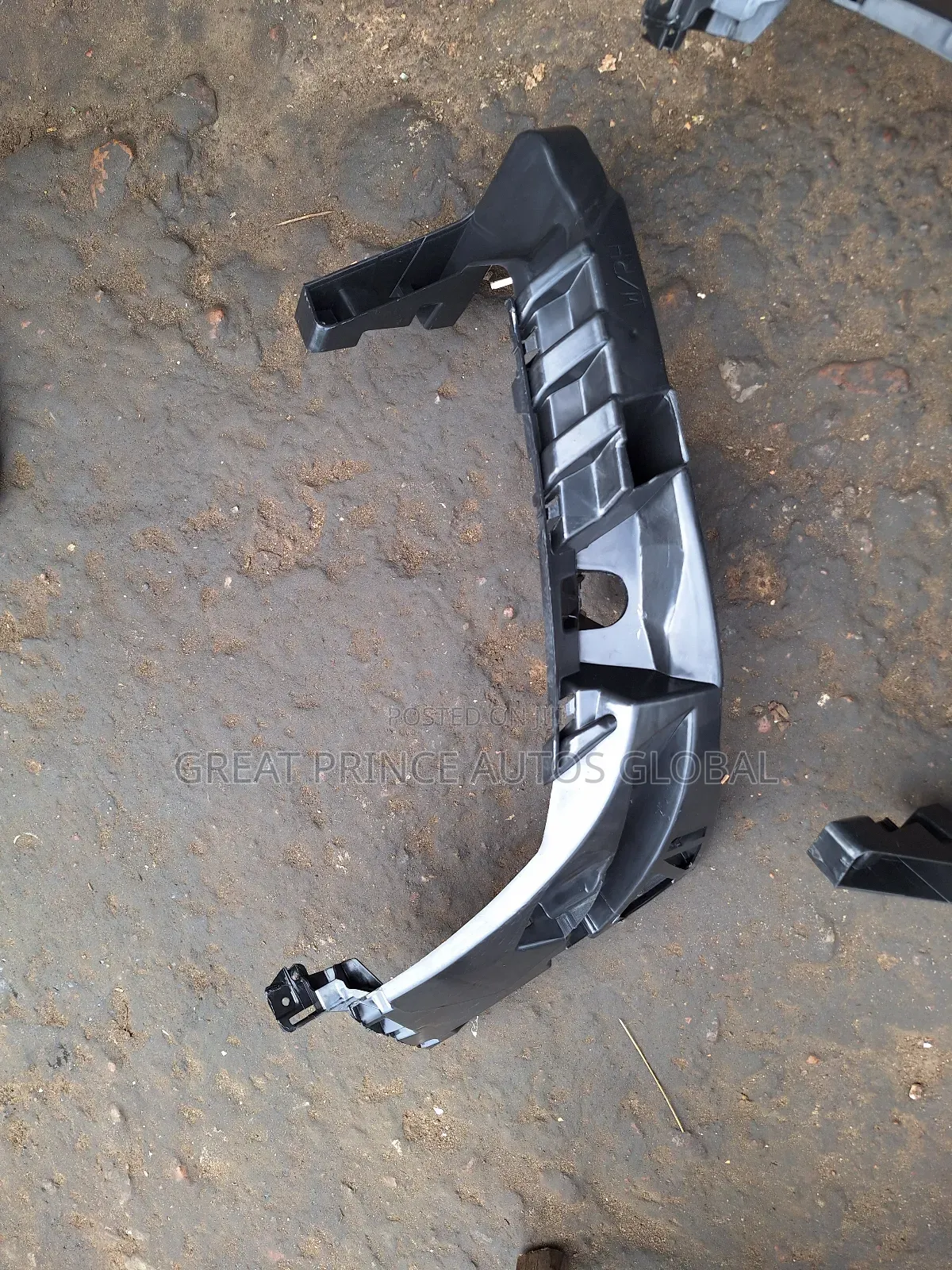 Head Lamp Hanger Ml350 166