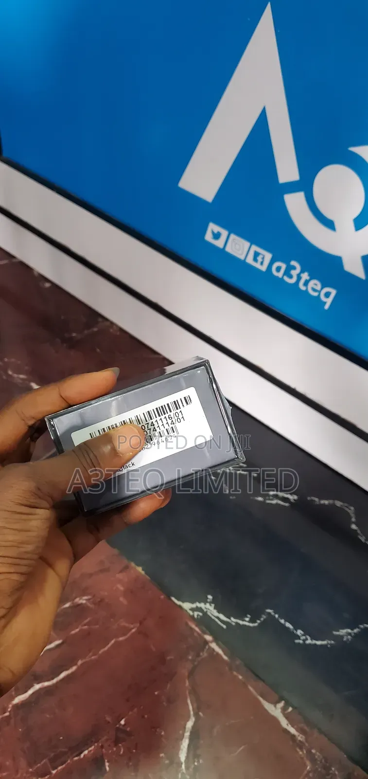 New Samsung Galaxy S9 Plus 64 GB Black