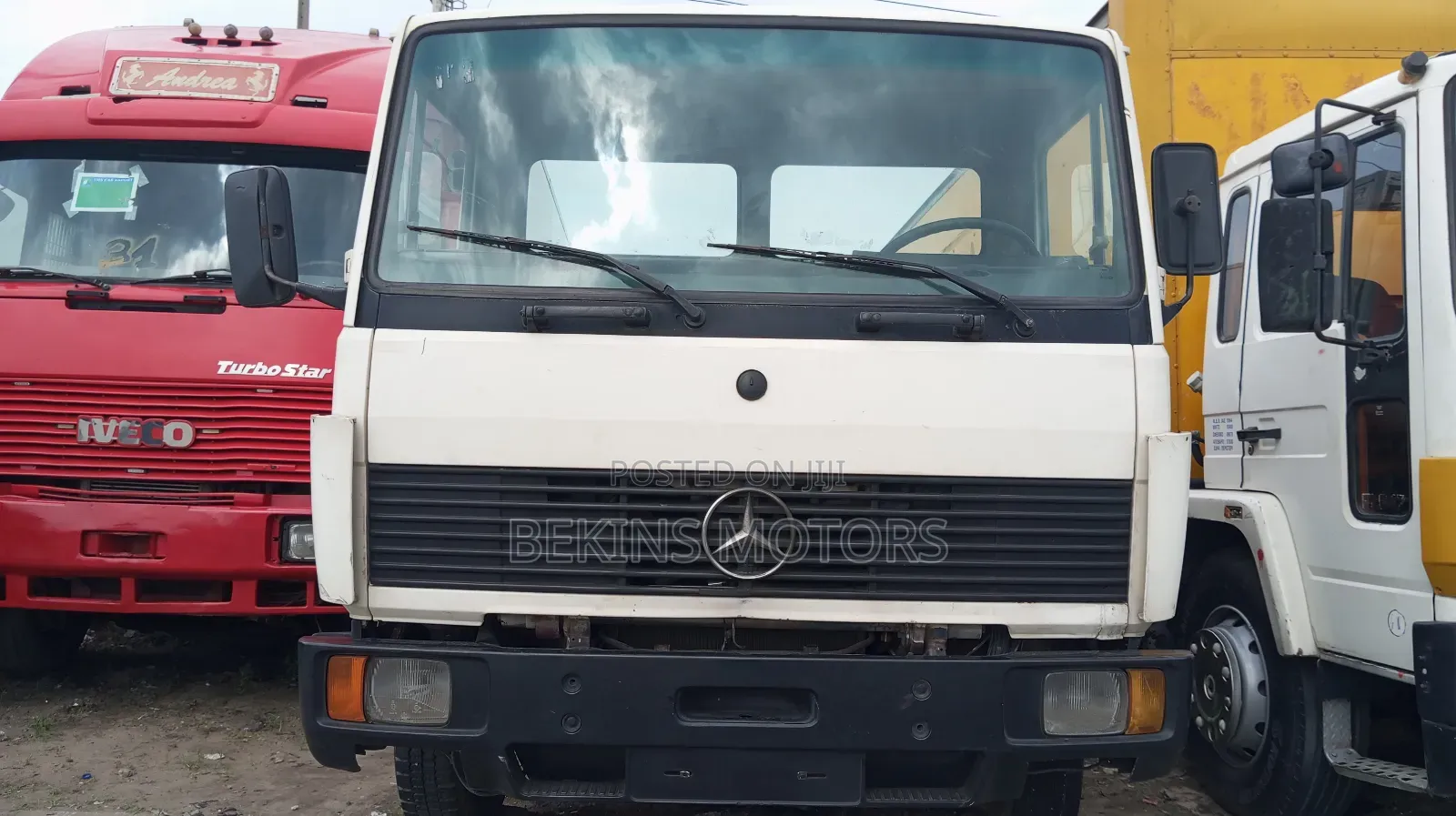 Foreign Used Mercedes-Benz 814 Straight Engine, 6 Tyres