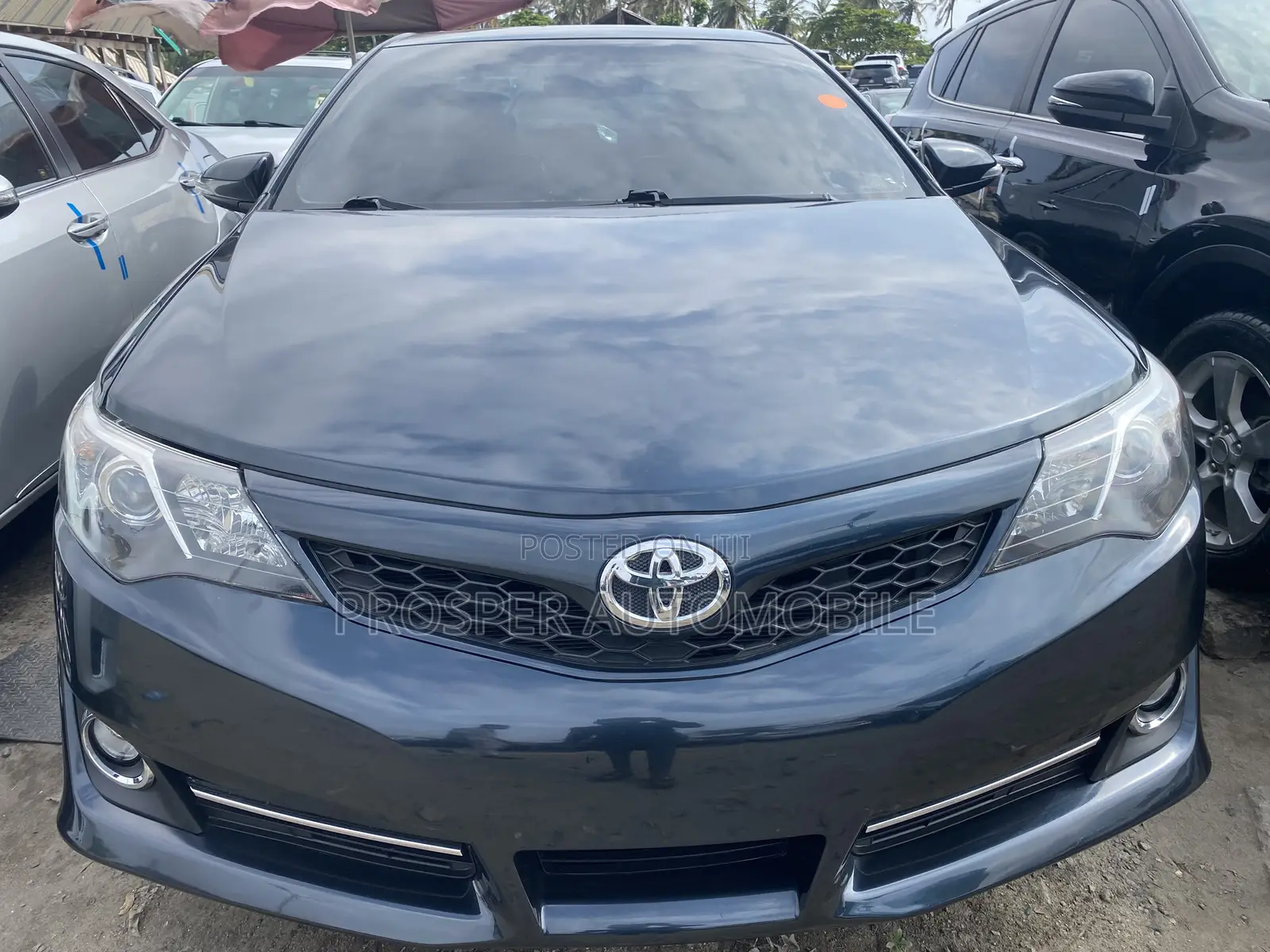 Toyota Camry 2012 Blue