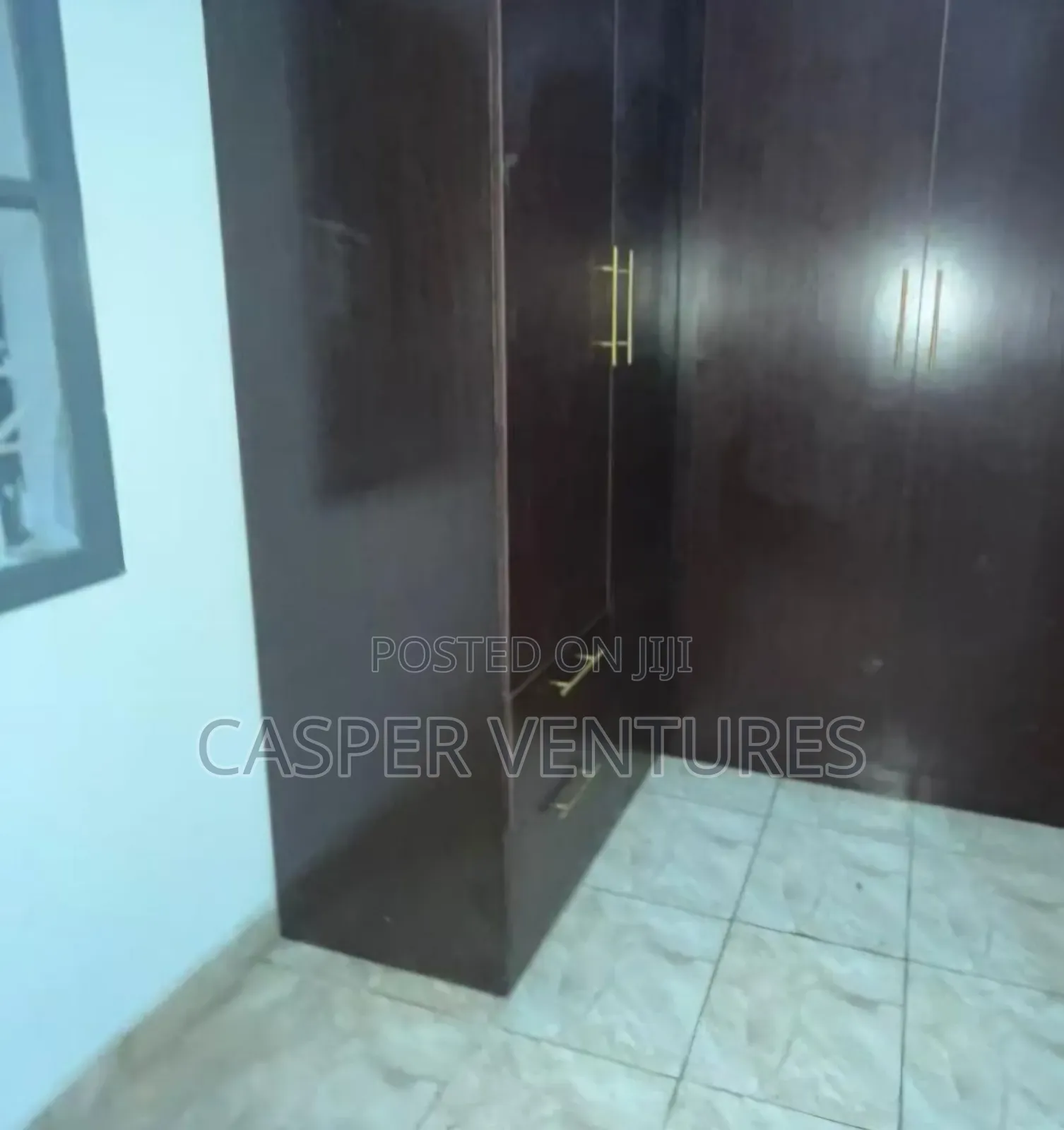 1bdrm Shared Apartment in Dpkay, Lekki Phase 2 for rent