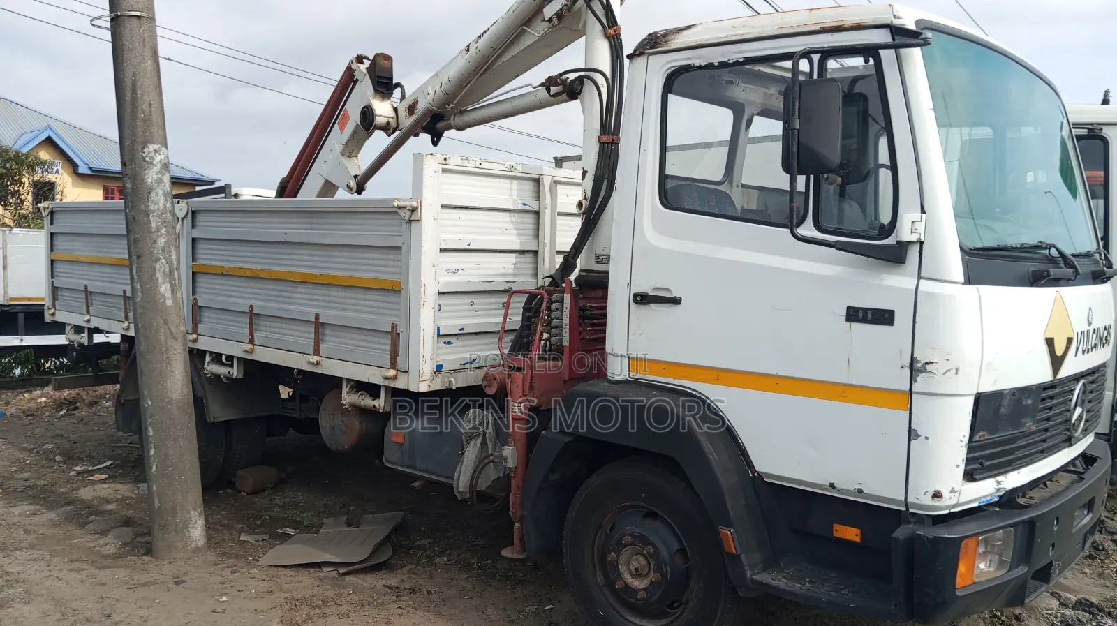 Foreign Used Mercedes-Benz 511d Ayab 6tyres