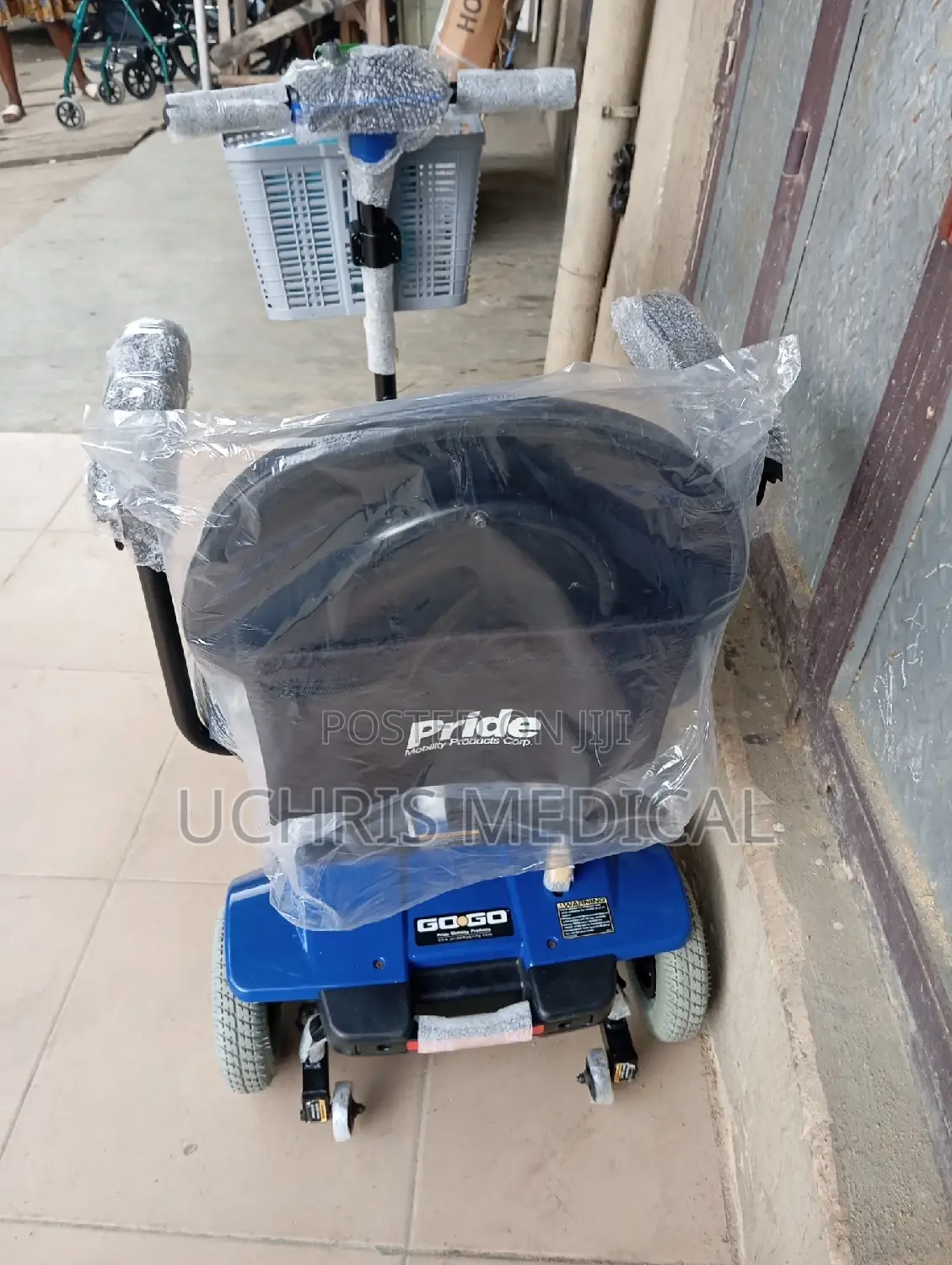 New Design Blue Gogo Scrotter Motorized Wheelchair