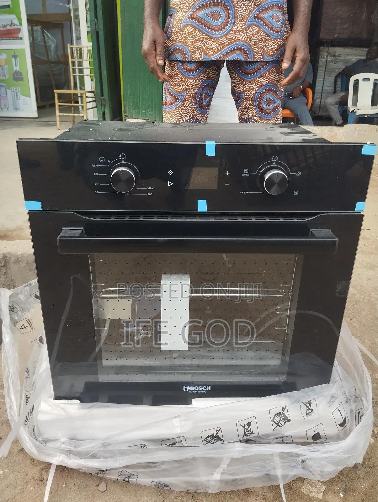 Quality BOSCH Inbuilt Gas Ele Oven 60cm Digital Display