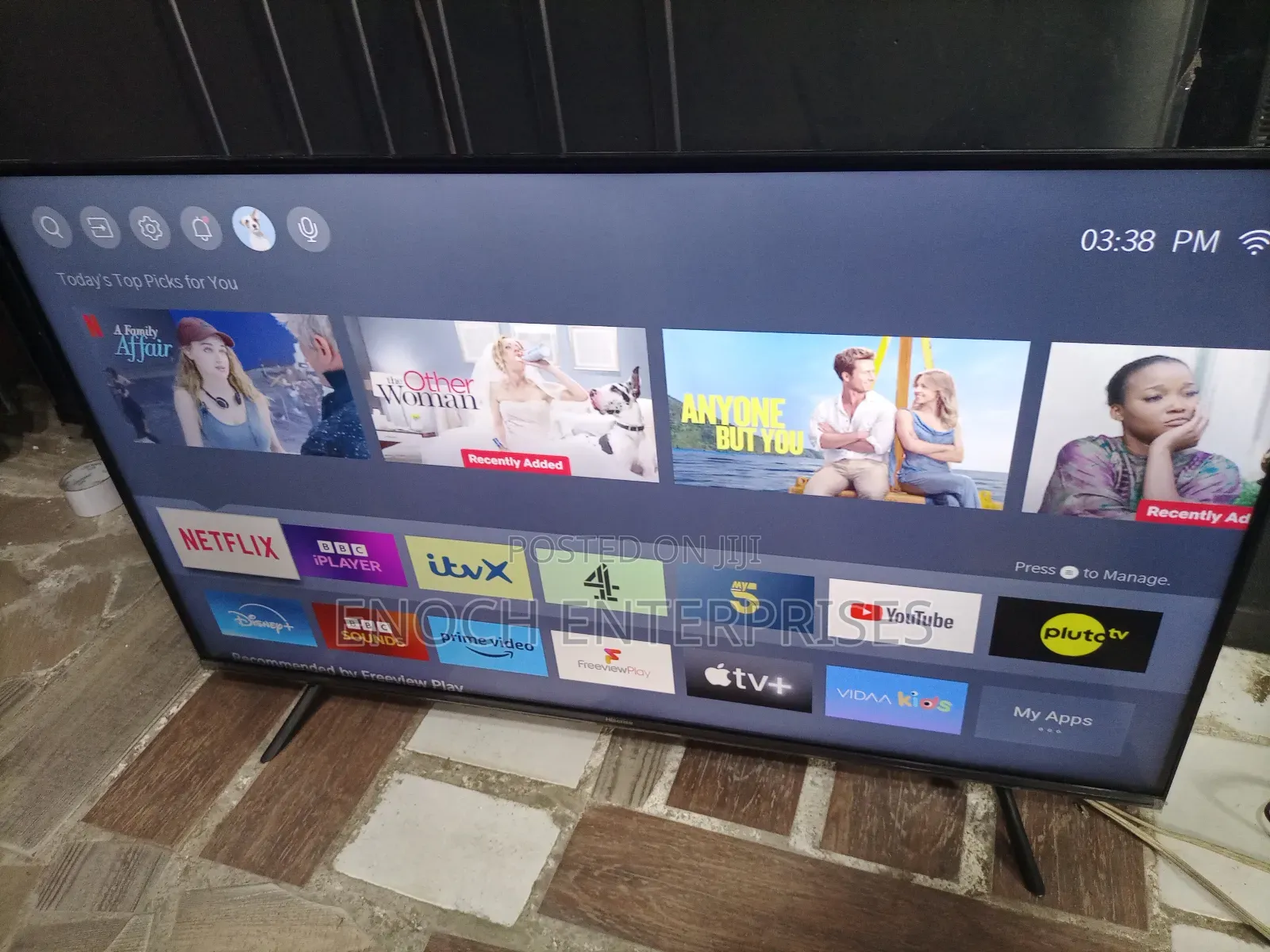 Hisense 55 Inches