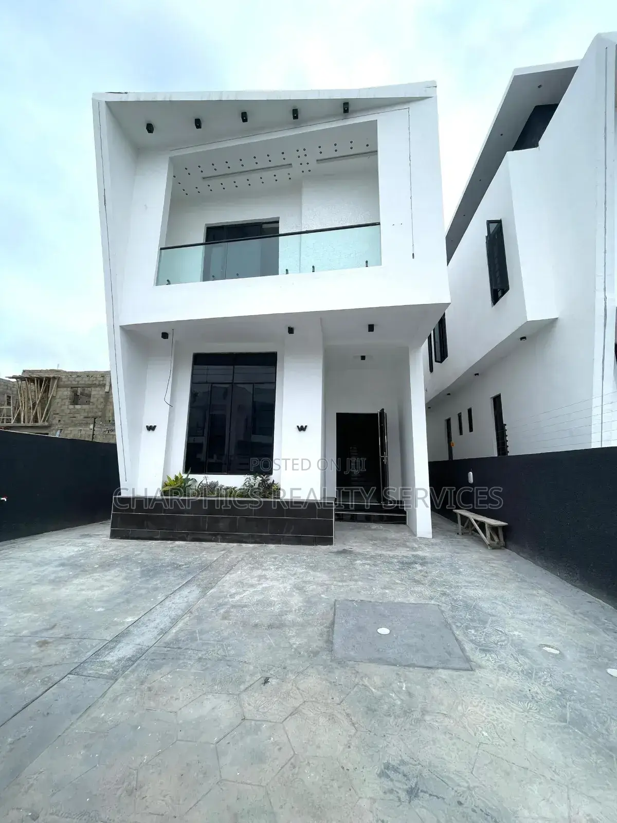 5bdrm Duplex in Ajah for sale