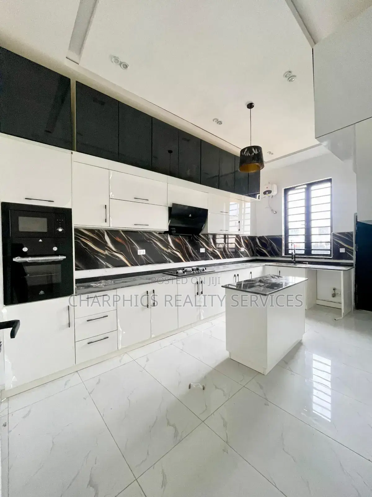 5bdrm Duplex in Ajah for sale