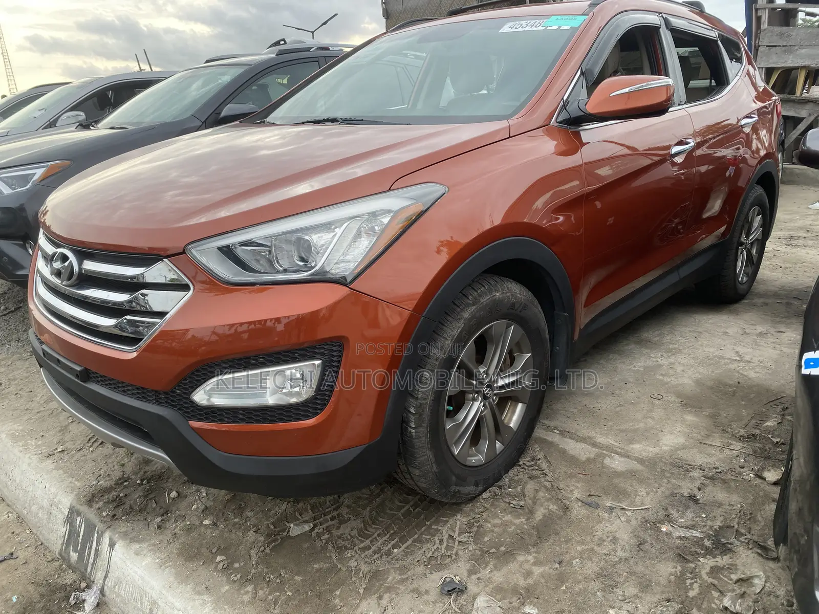 Hyundai Santa Fe 2014 Orange
