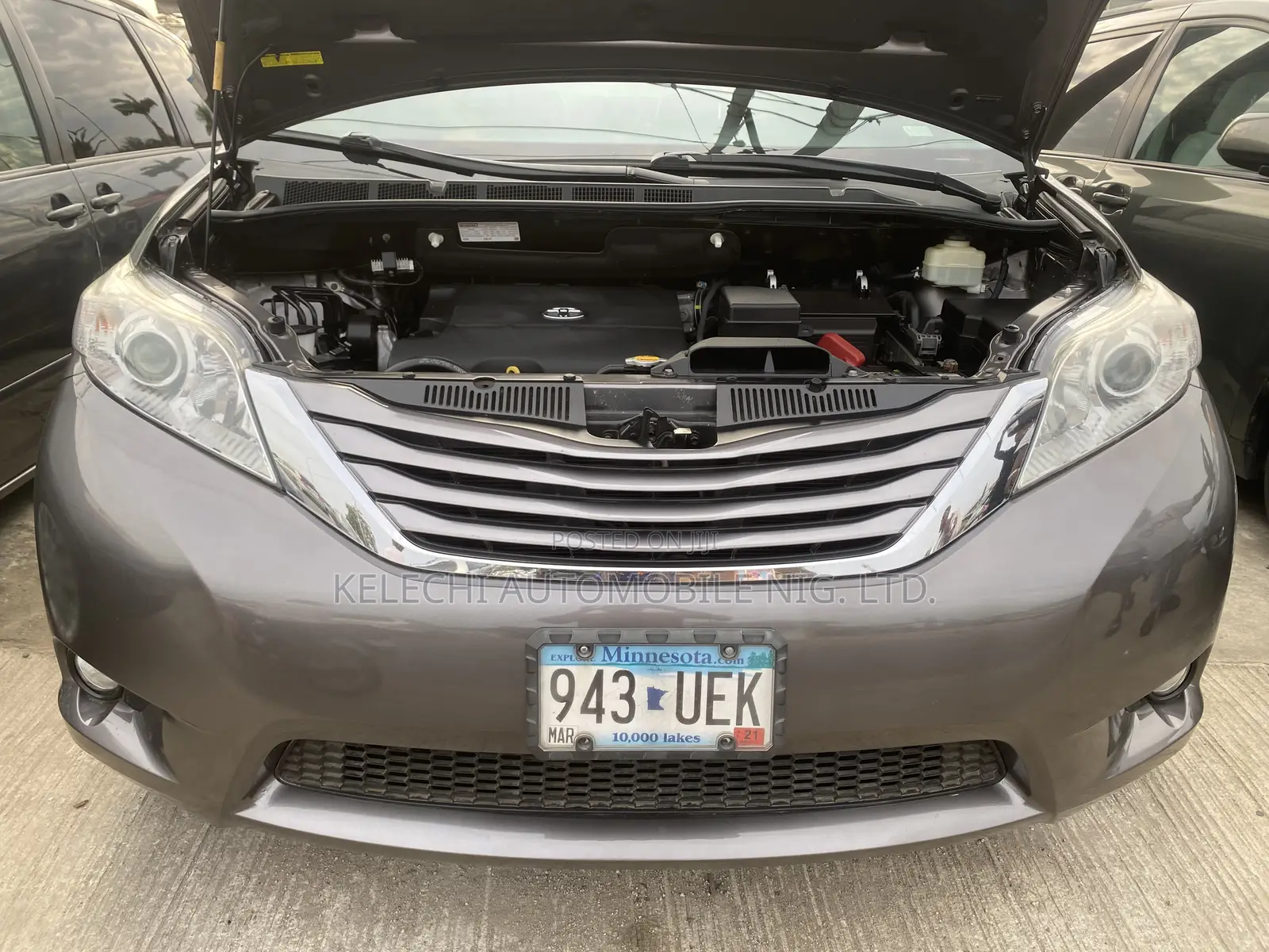Toyota Sienna 2015 Gray
