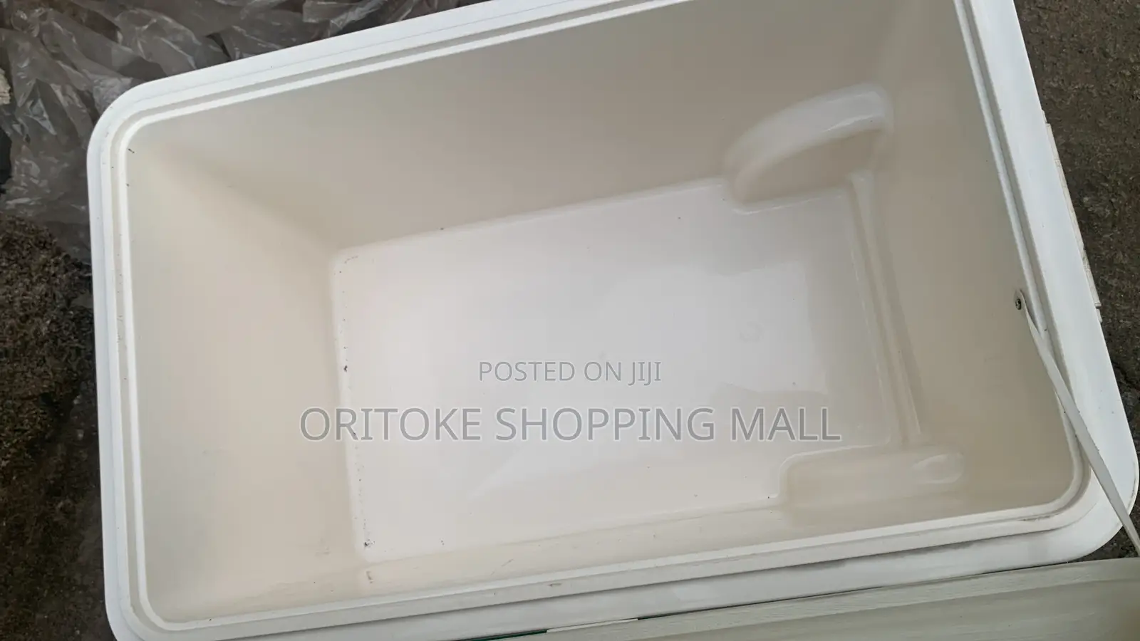 Eleganza 50ltr 2 Wheel Cooler
