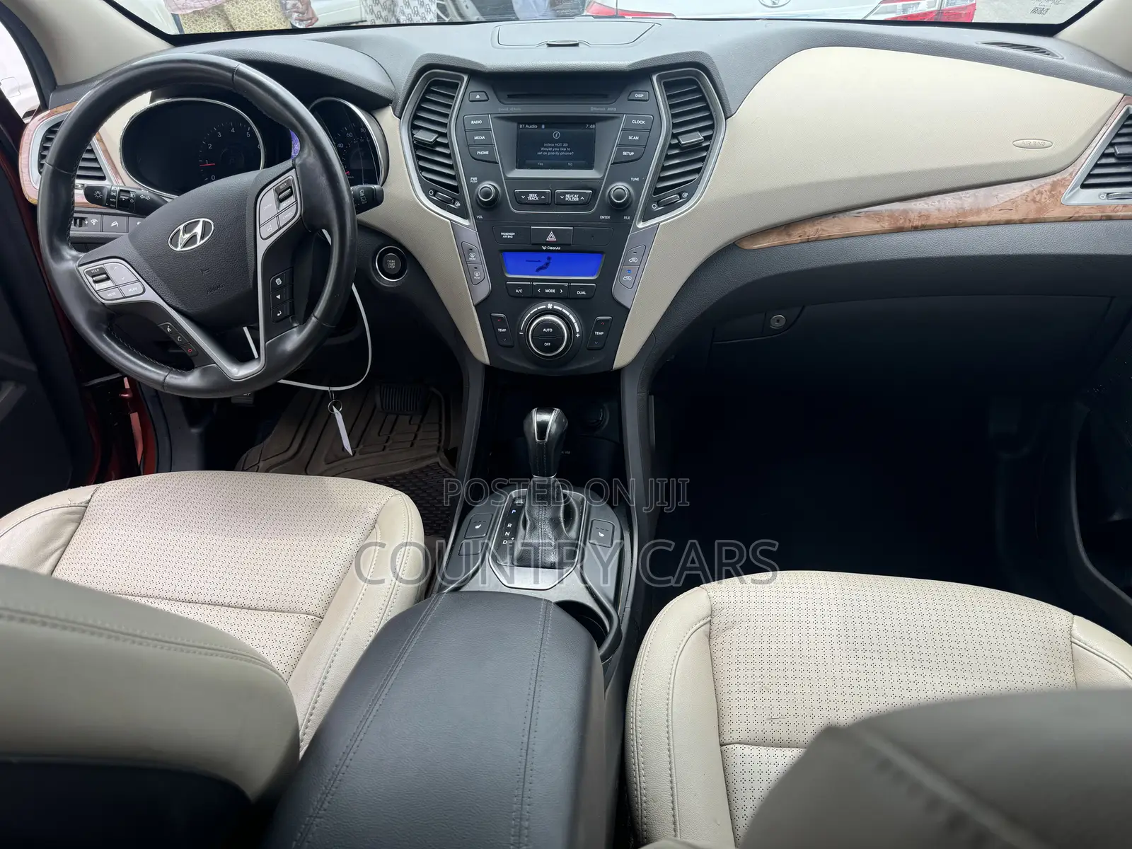 Hyundai Santa Fe 2015 Orange