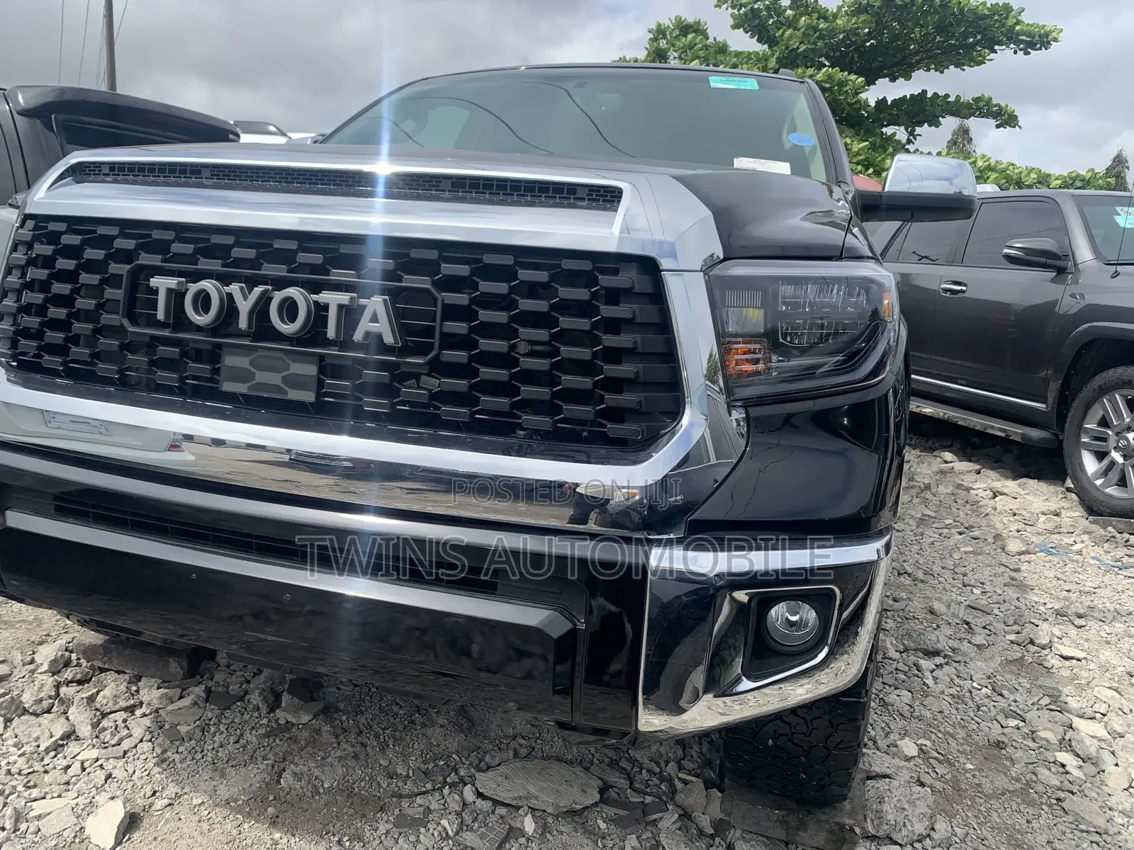 Toyota Sequoia 2015 Black