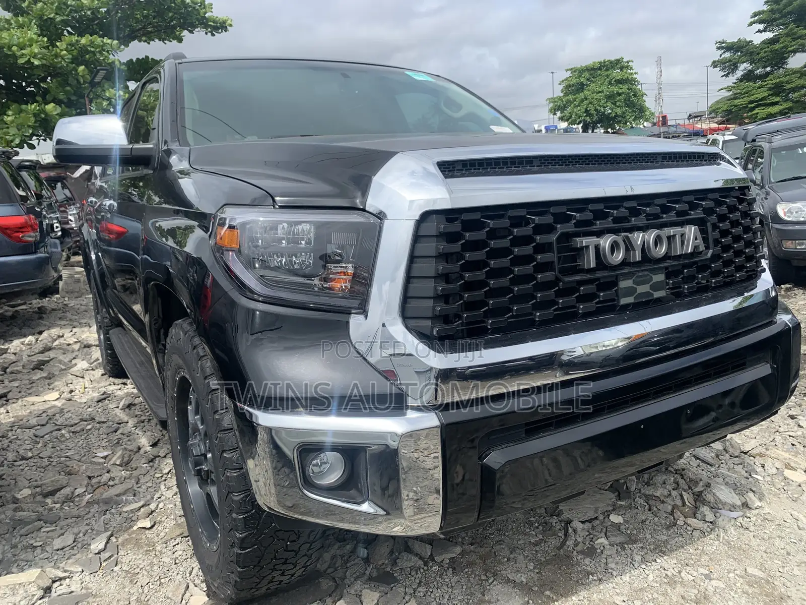 Toyota Sequoia 2015 Black