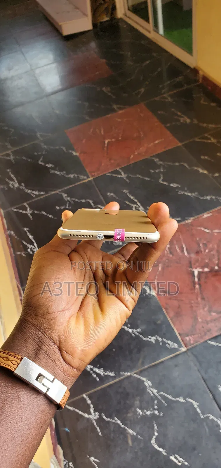 Apple iPhone 7 Plus 128 GB Gold