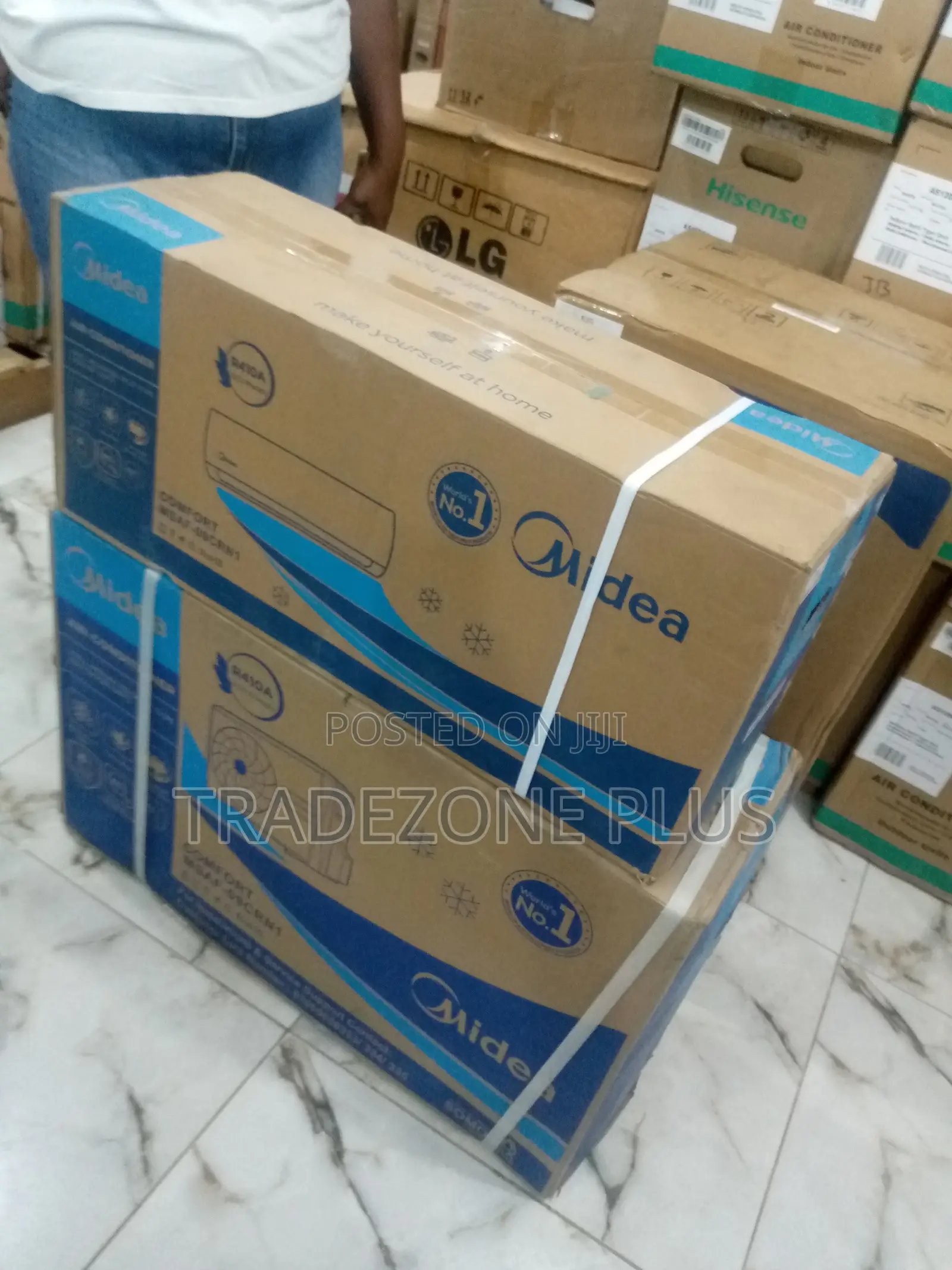 Chill Champion Midea 1HP Split Air Conditioner MSAF-09CRN1