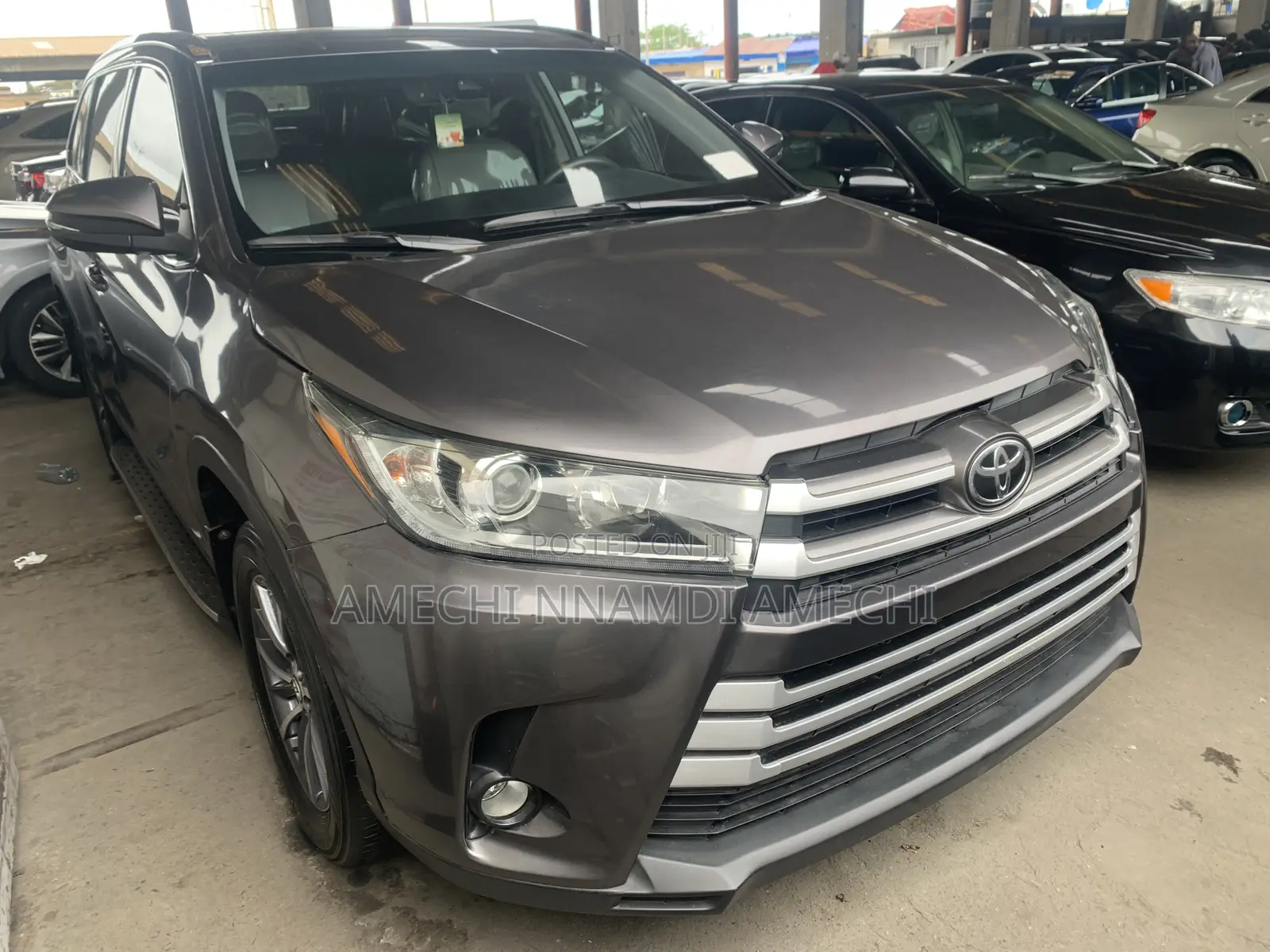 Toyota Highlander Limited 2019 Gray