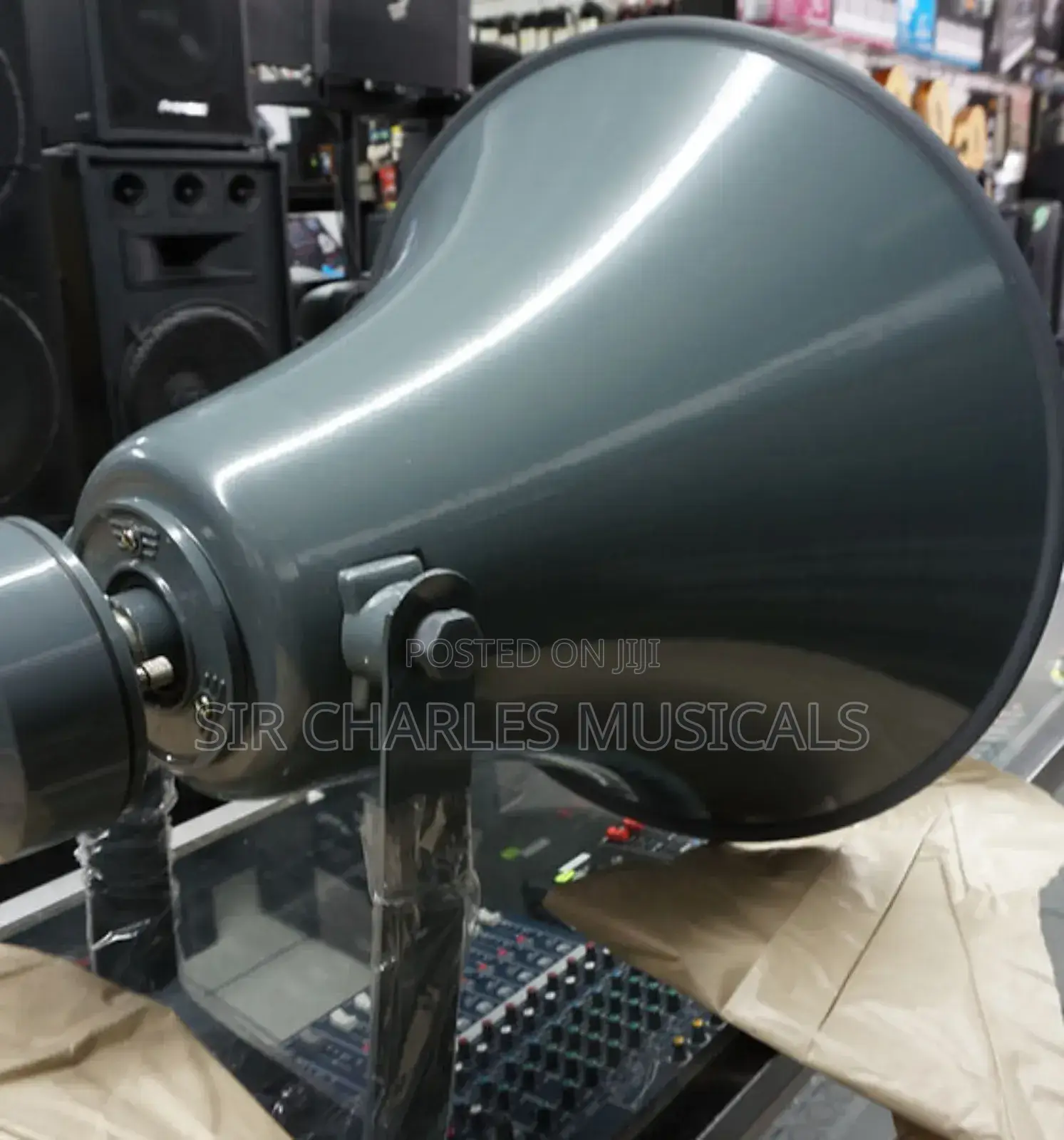 Complete Set of Ahuja Horn Speaker
